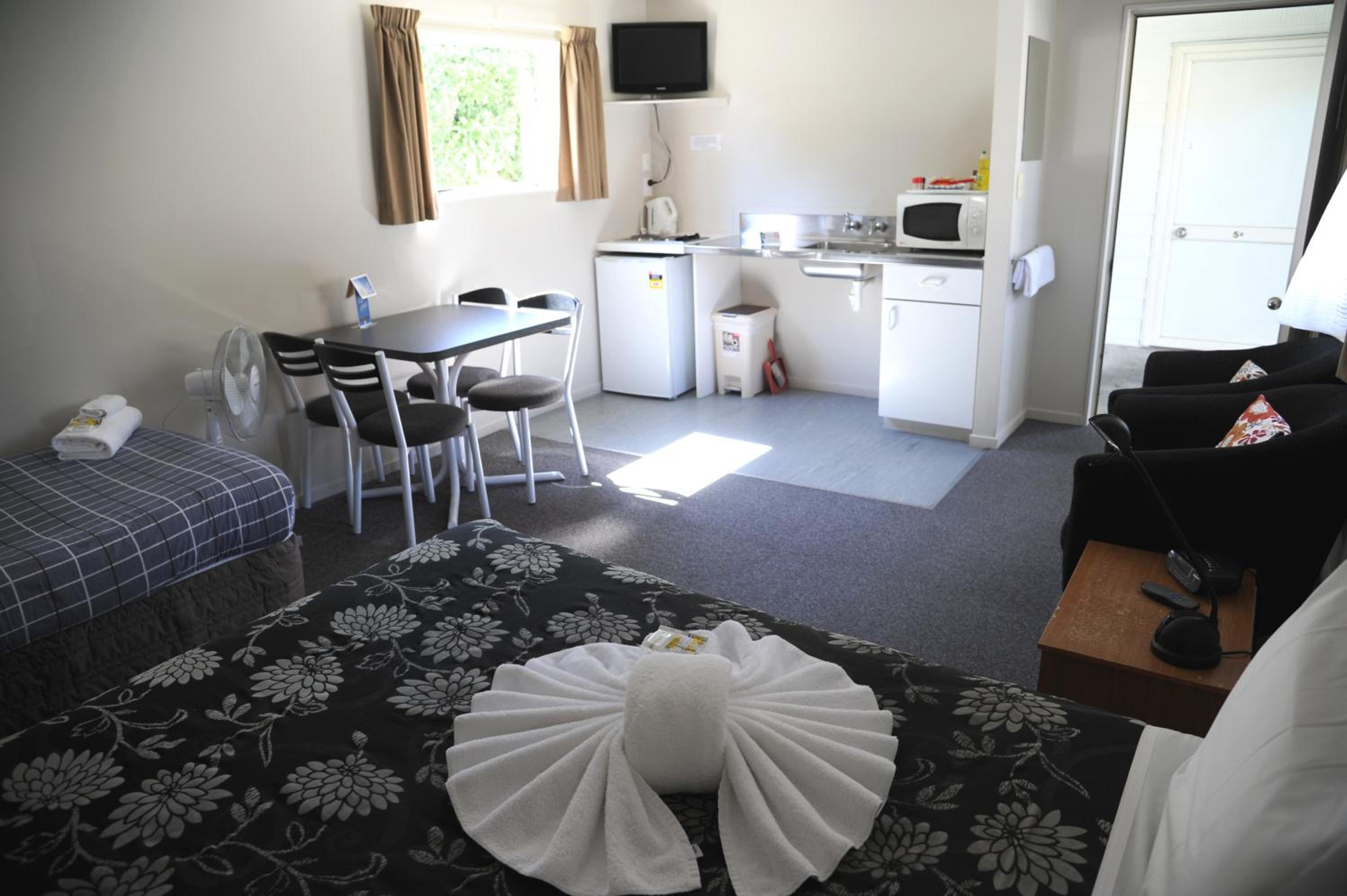 Blenheim Bridges Holiday Park