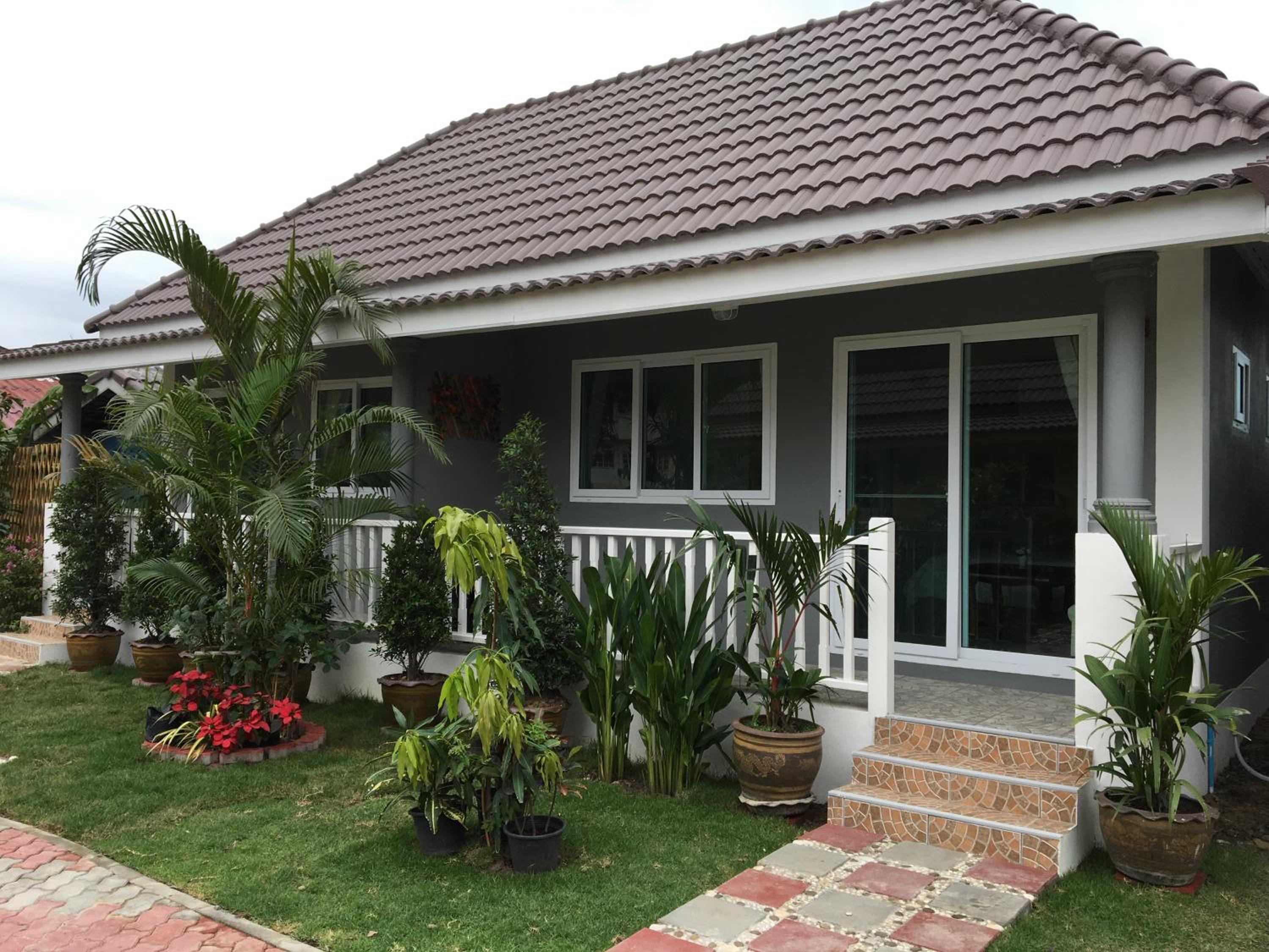 Baan Penny