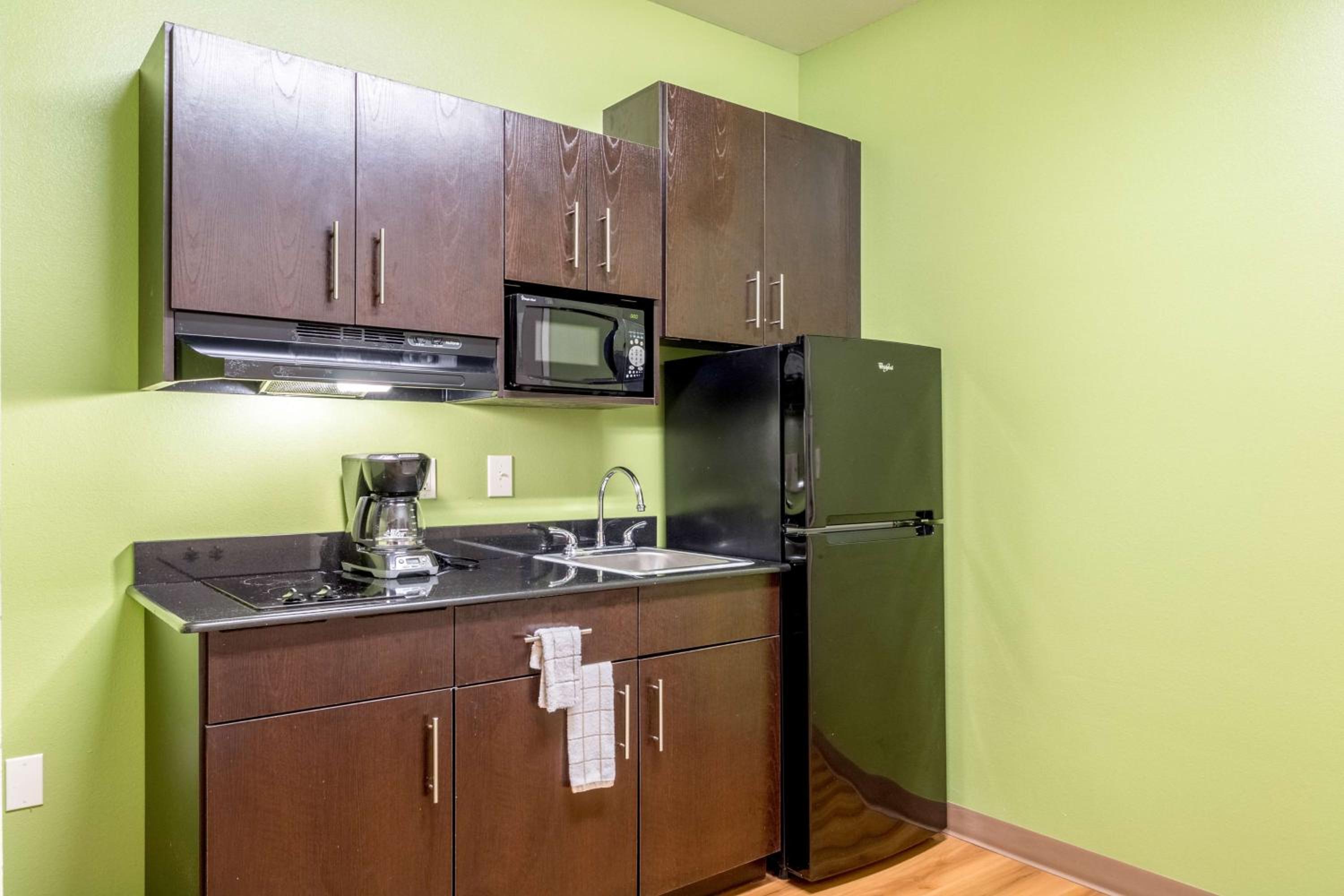 Super 8 by Wyndham Kenedy - Property Image 42