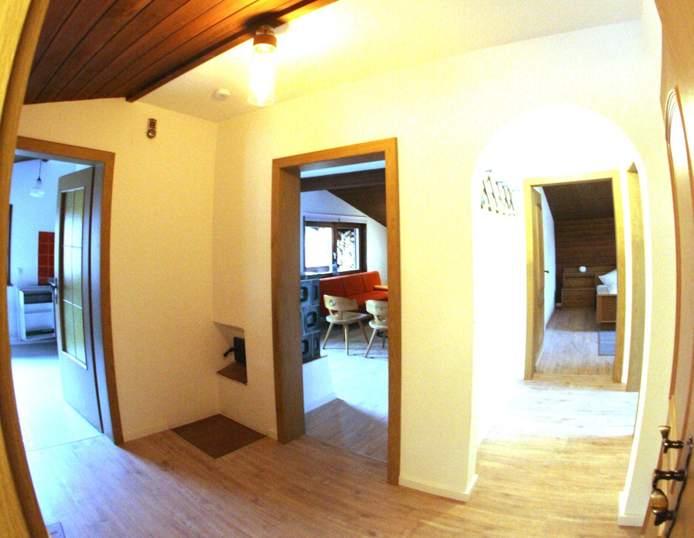 Family Friendly Chalet - Central with Beautiful Mountain Views