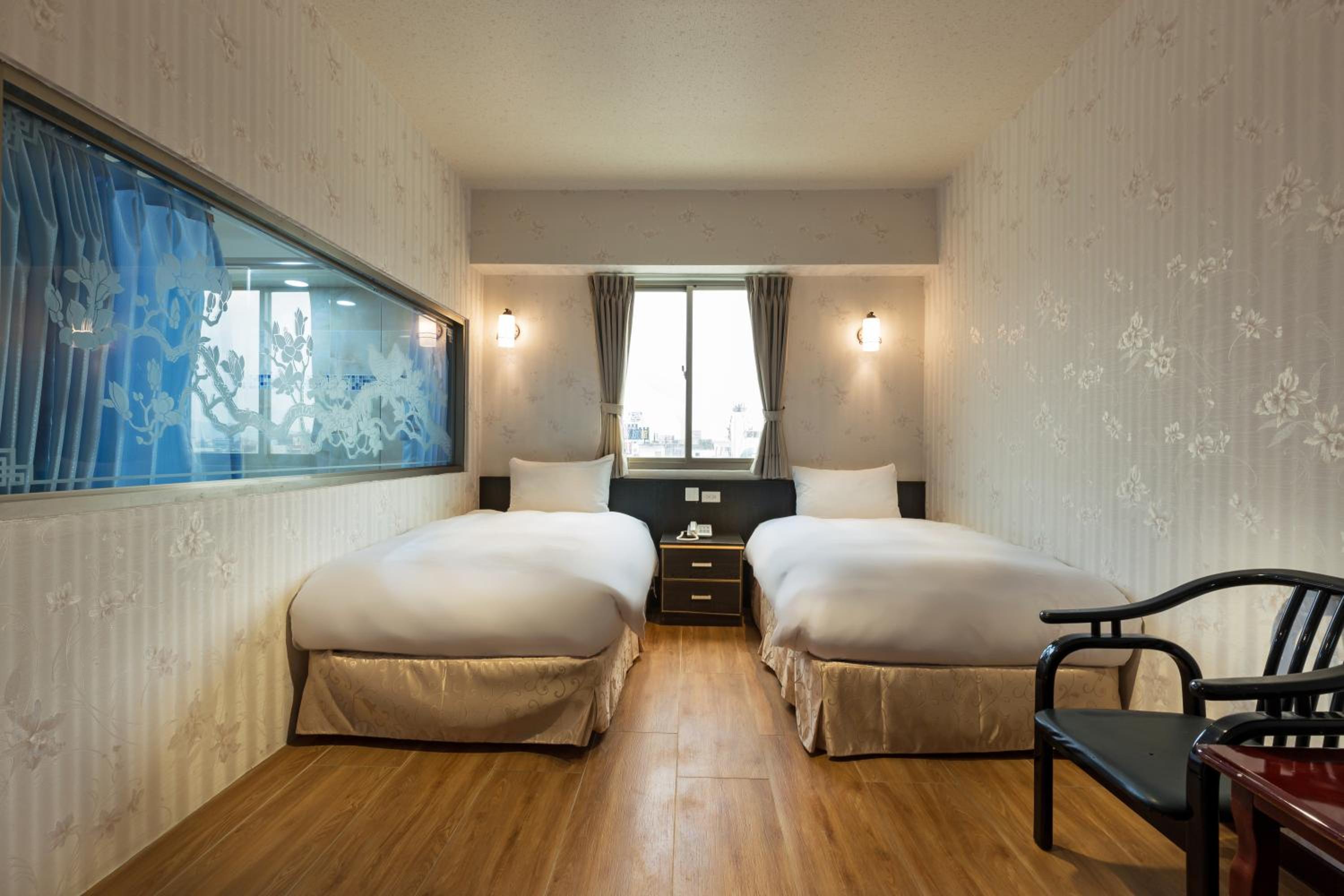 Lishin Hotel