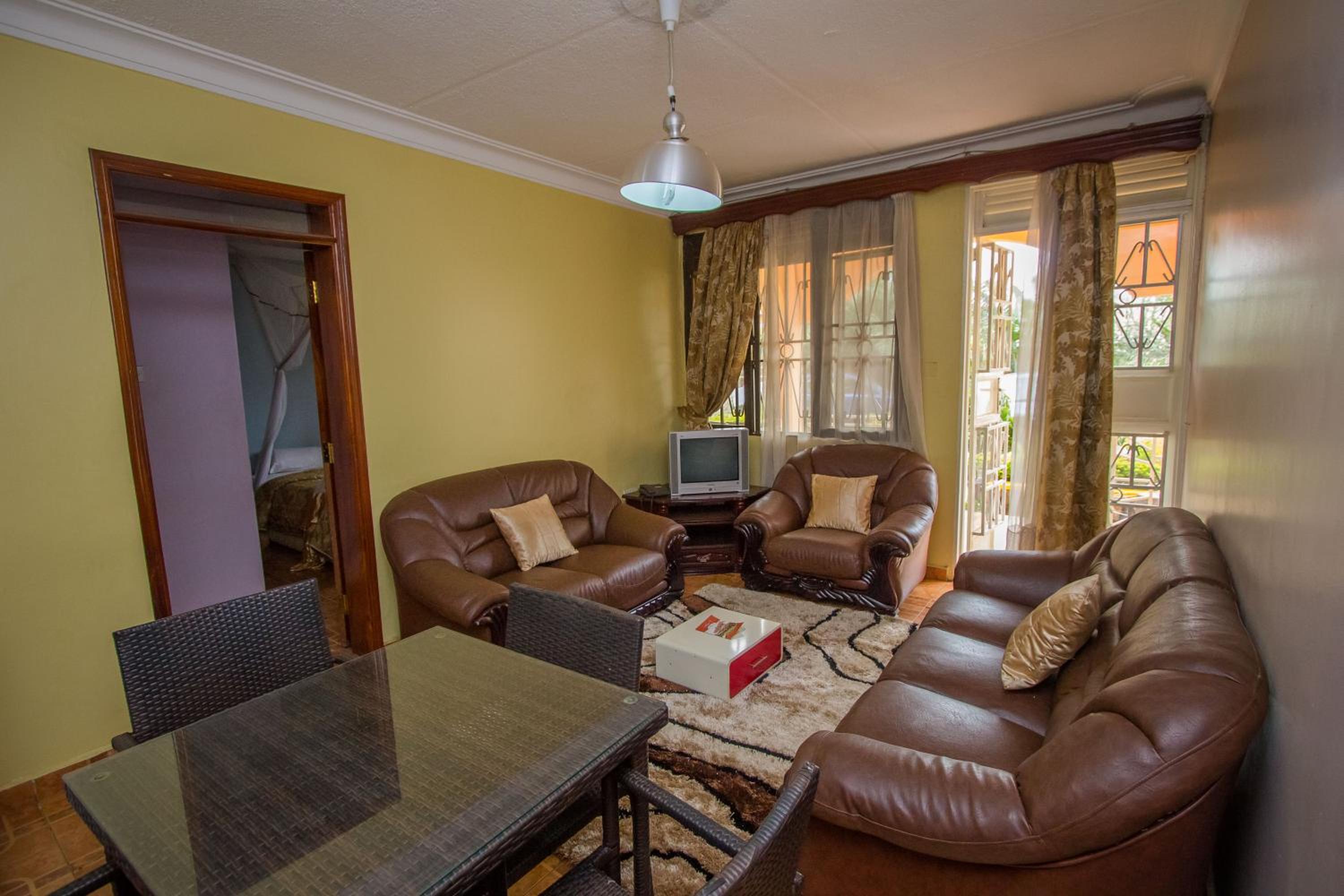 Crystal Suites & Apartments
