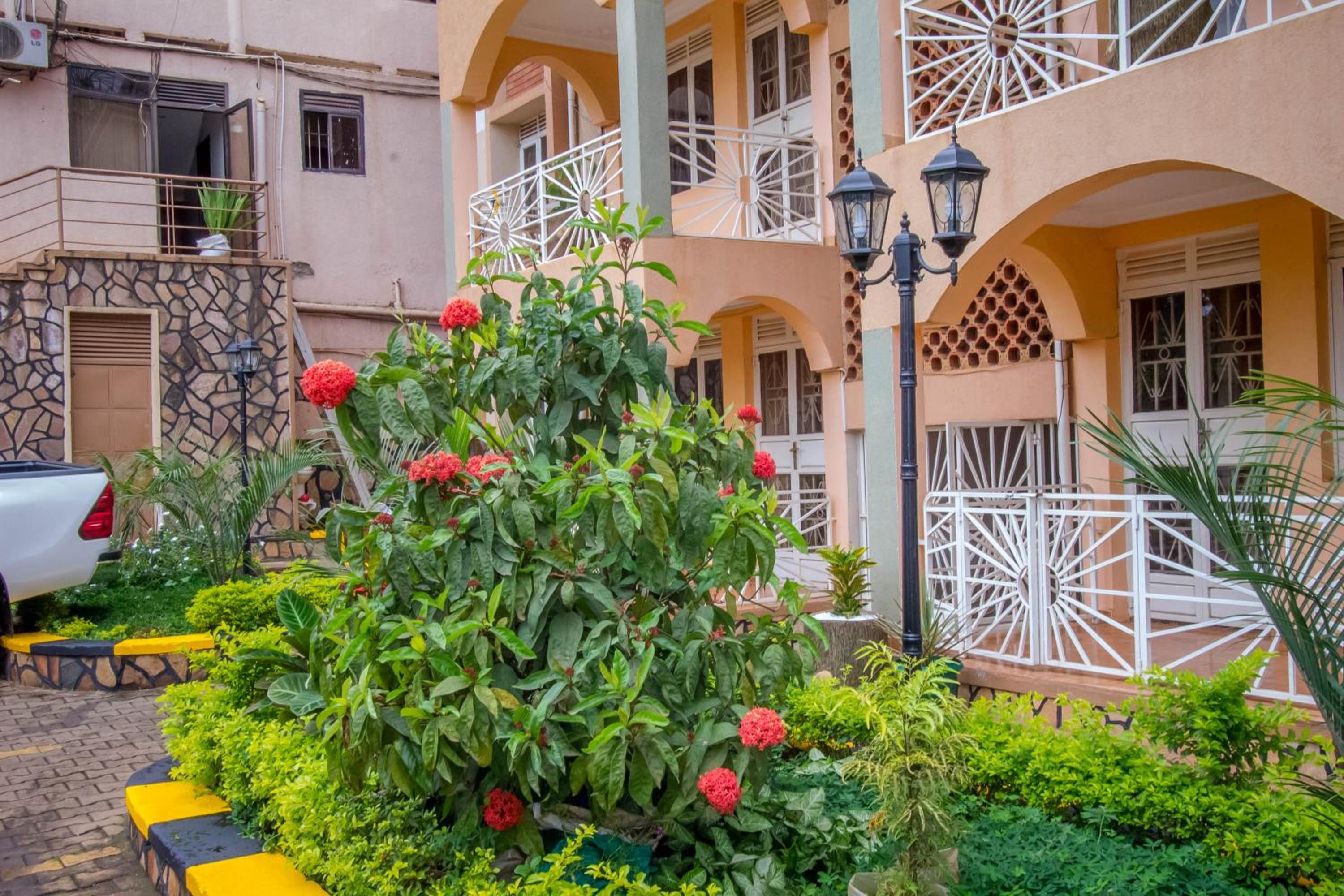 Crystal Suites & Apartments
