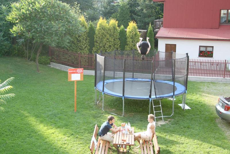 Photo 10