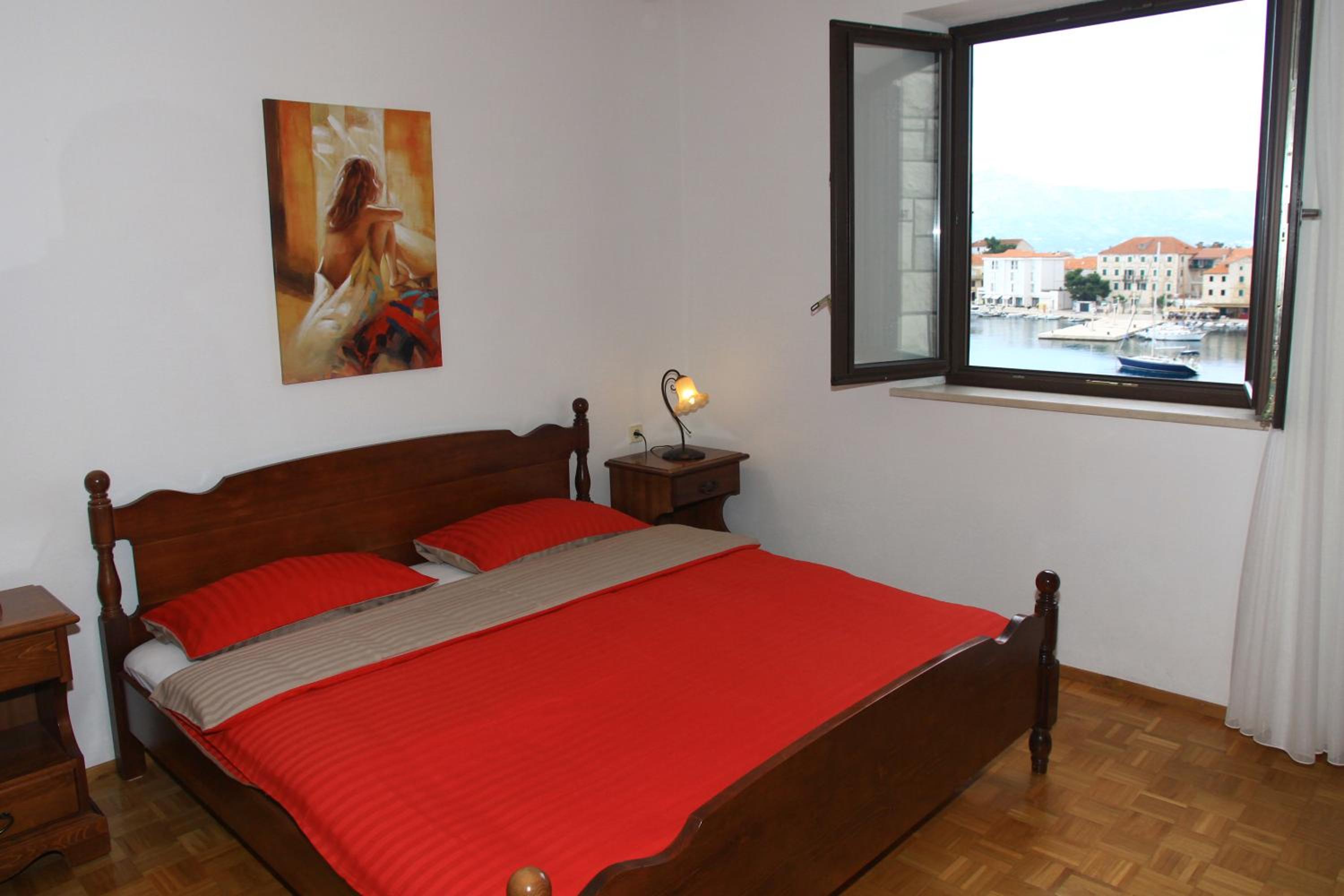 Apartments Romana