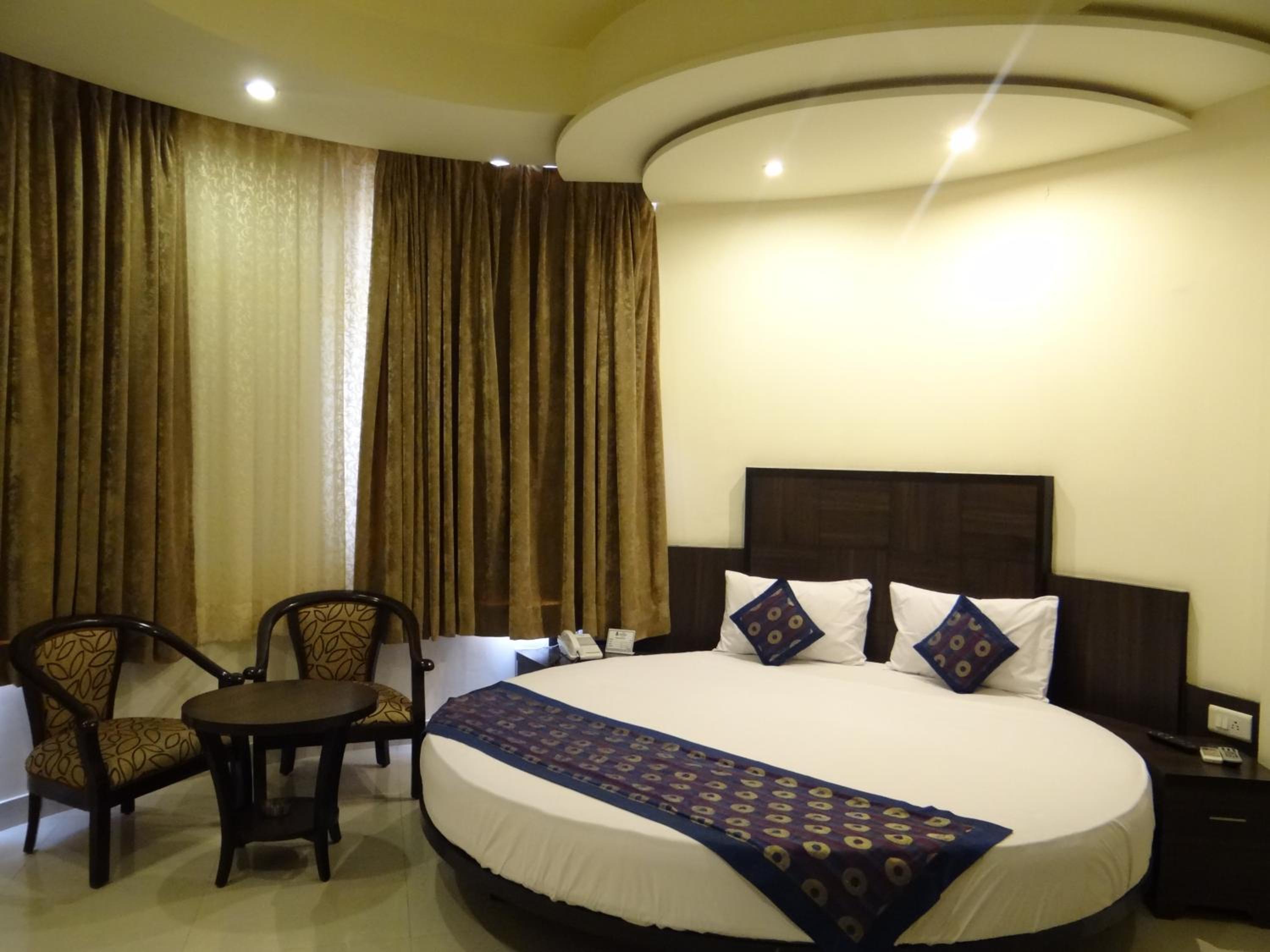 Ratnawali – A Vegetarian Heritage Hotel