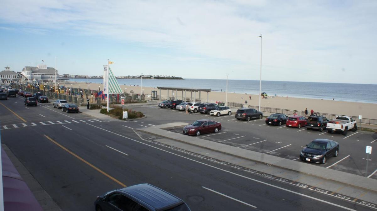Atlantic Sands - Property Image 2