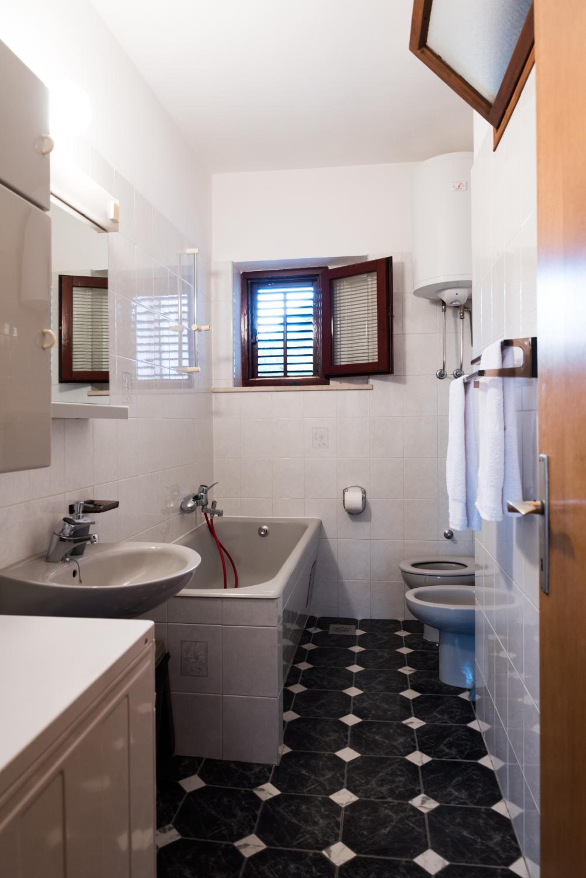 Apartments Romana