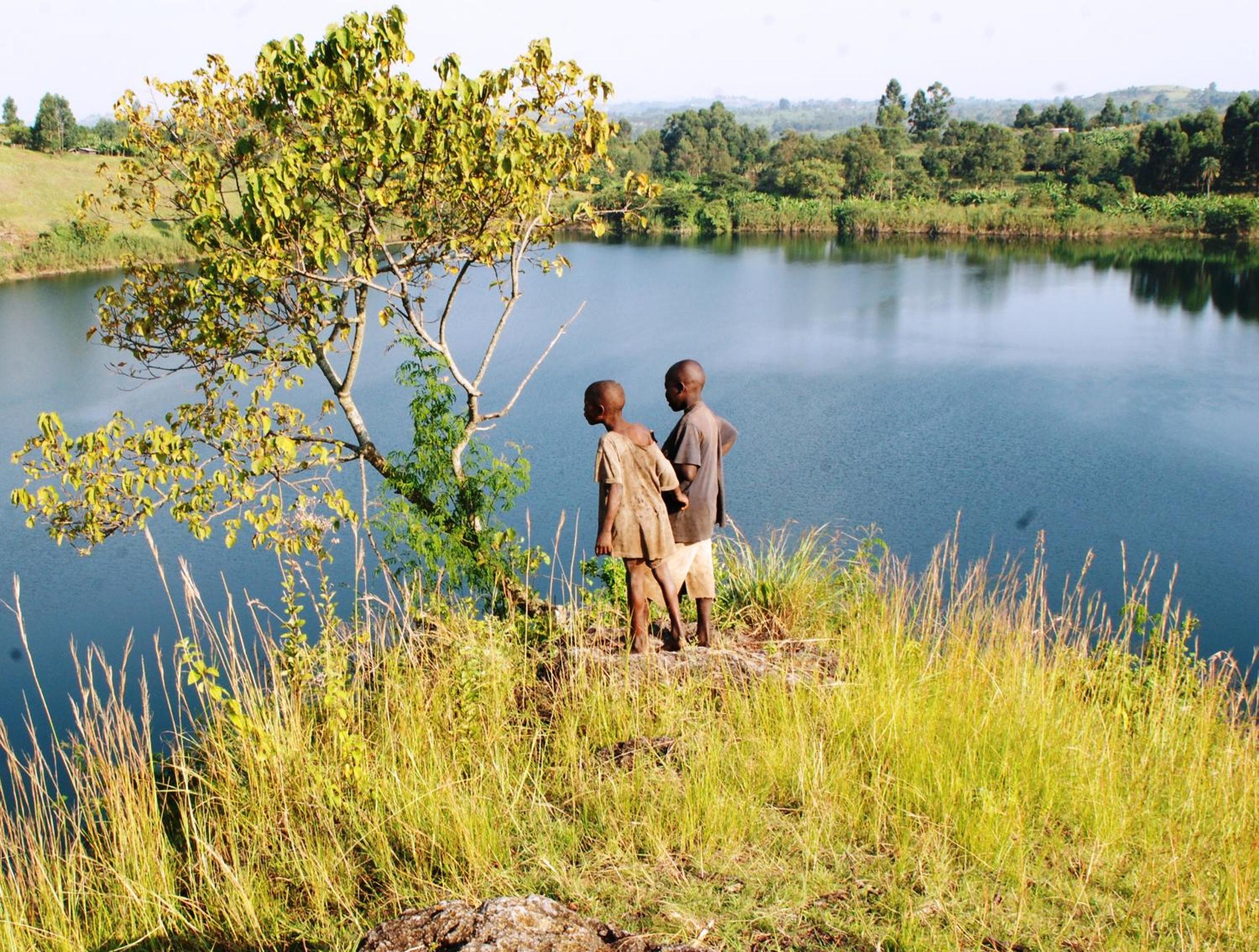 Koi Koi, Fort Portal