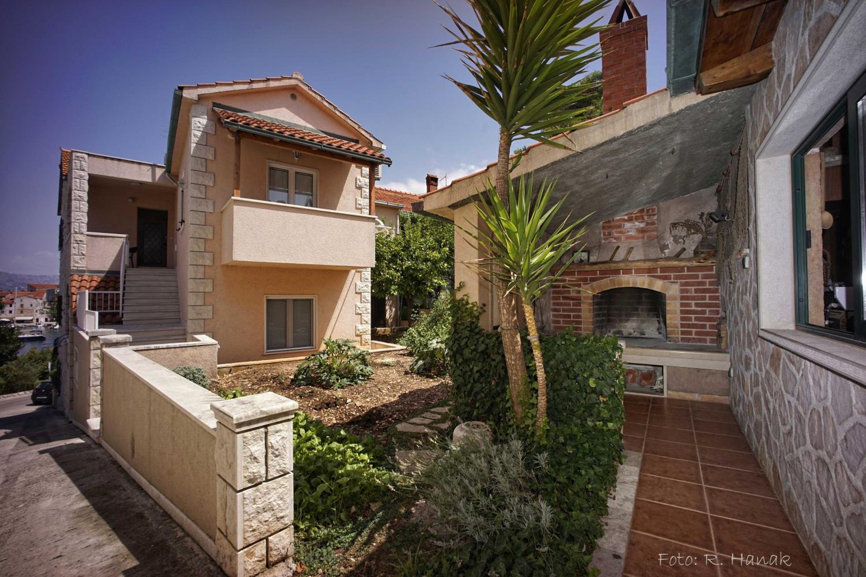 Apartments Romana