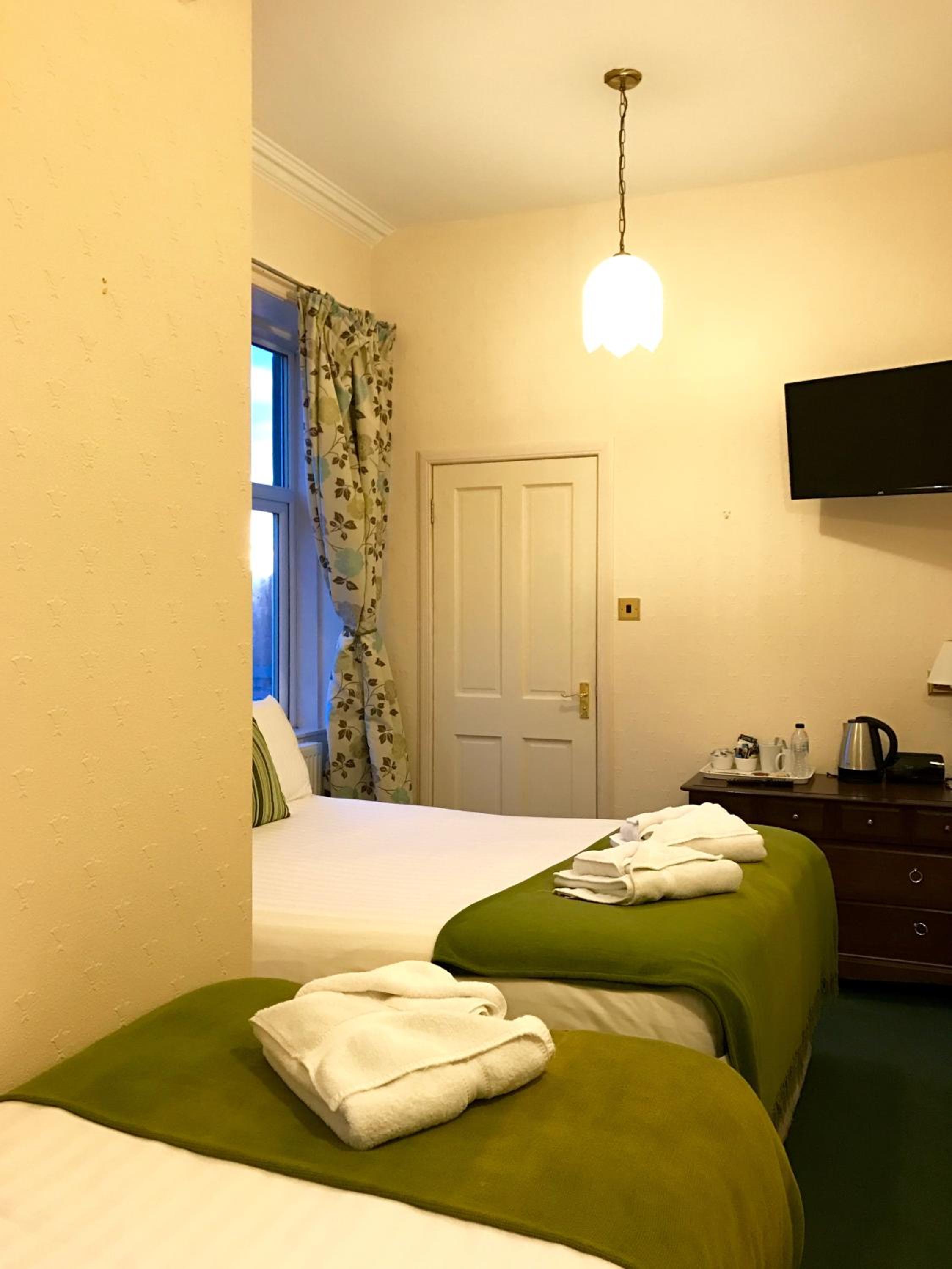 Dumfries Vacations - Glenlossie Guest House - Property Image 17