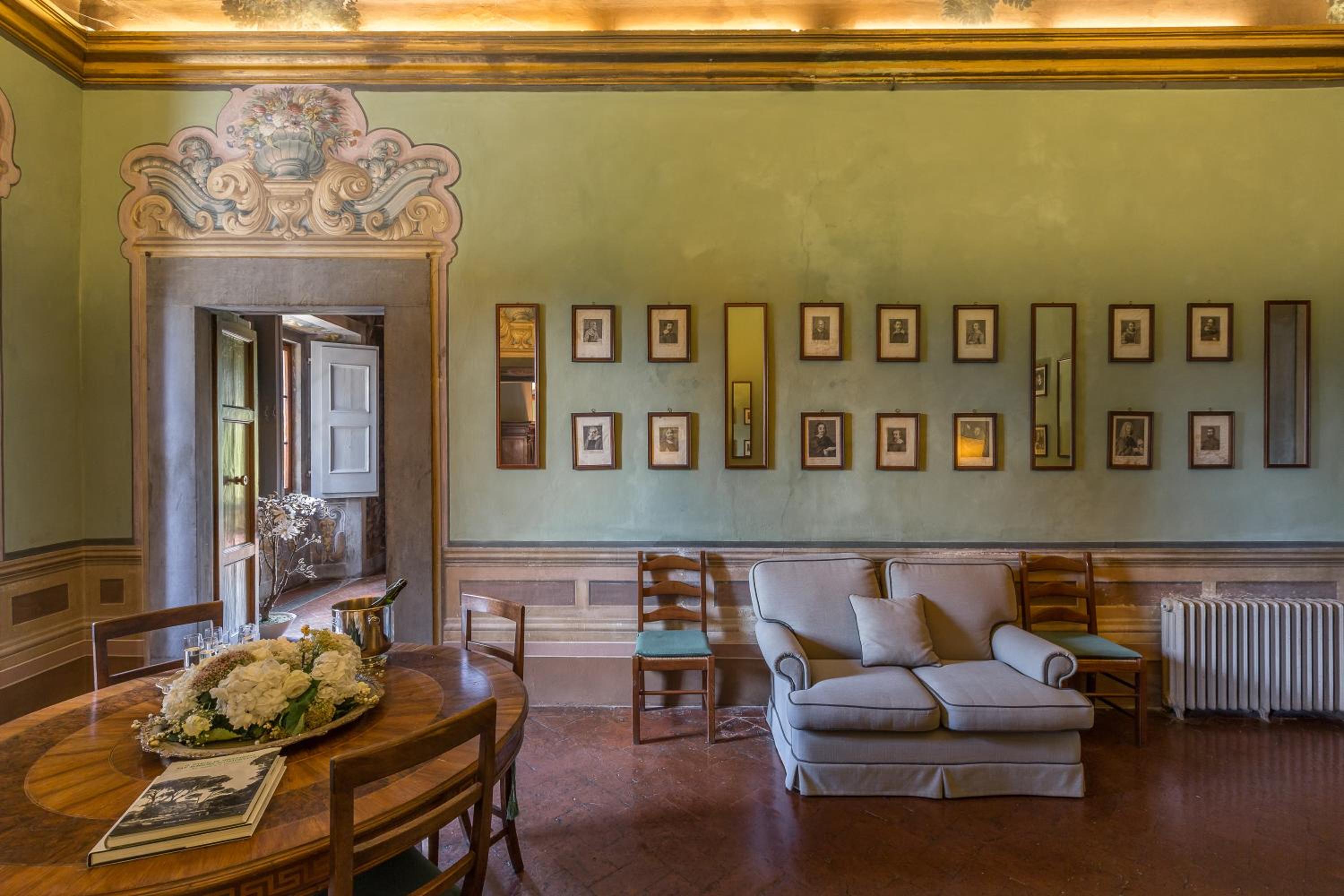 Castello di Montegufoni by PosarelliVillas