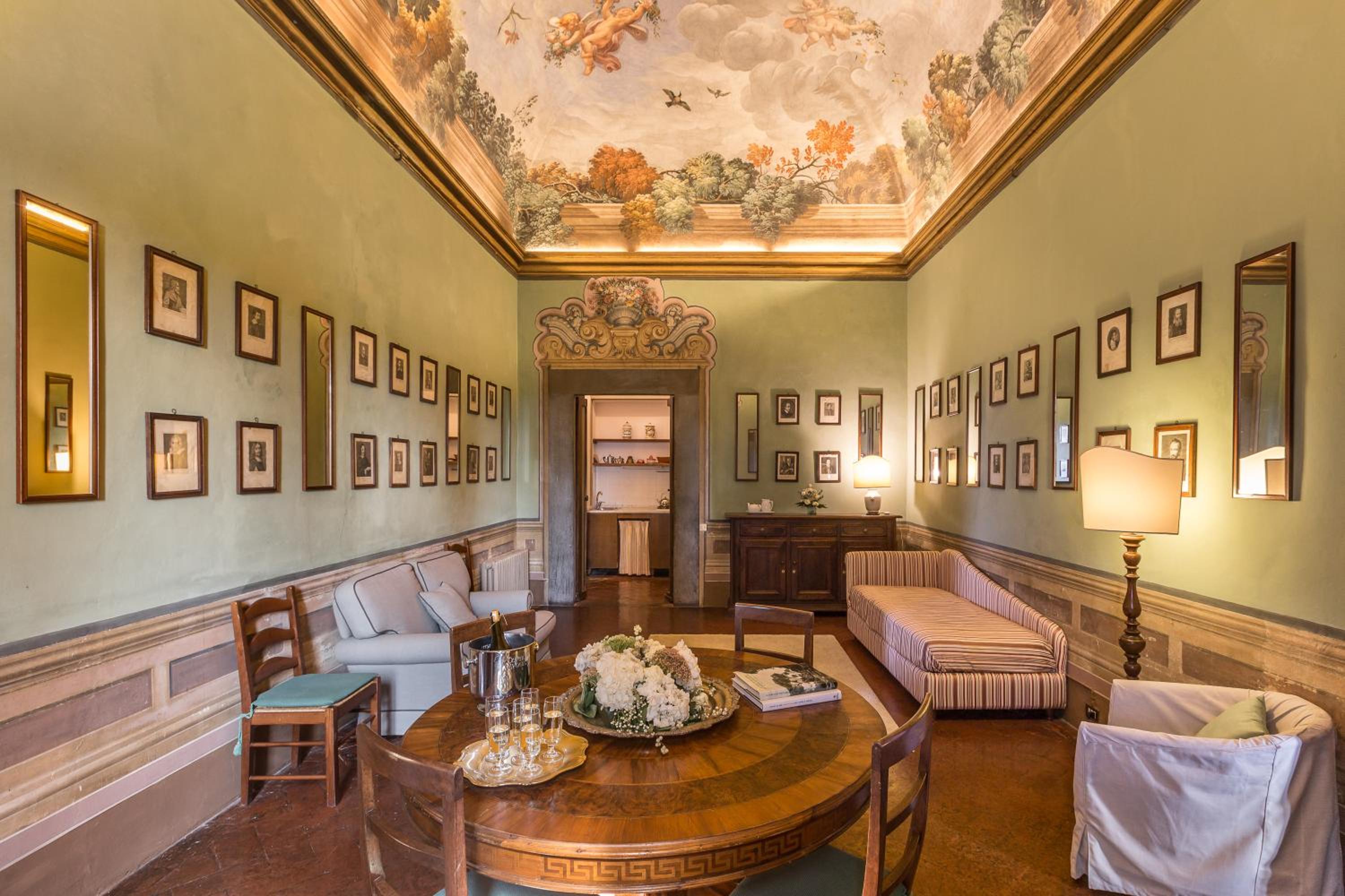 Castello di Montegufoni by PosarelliVillas