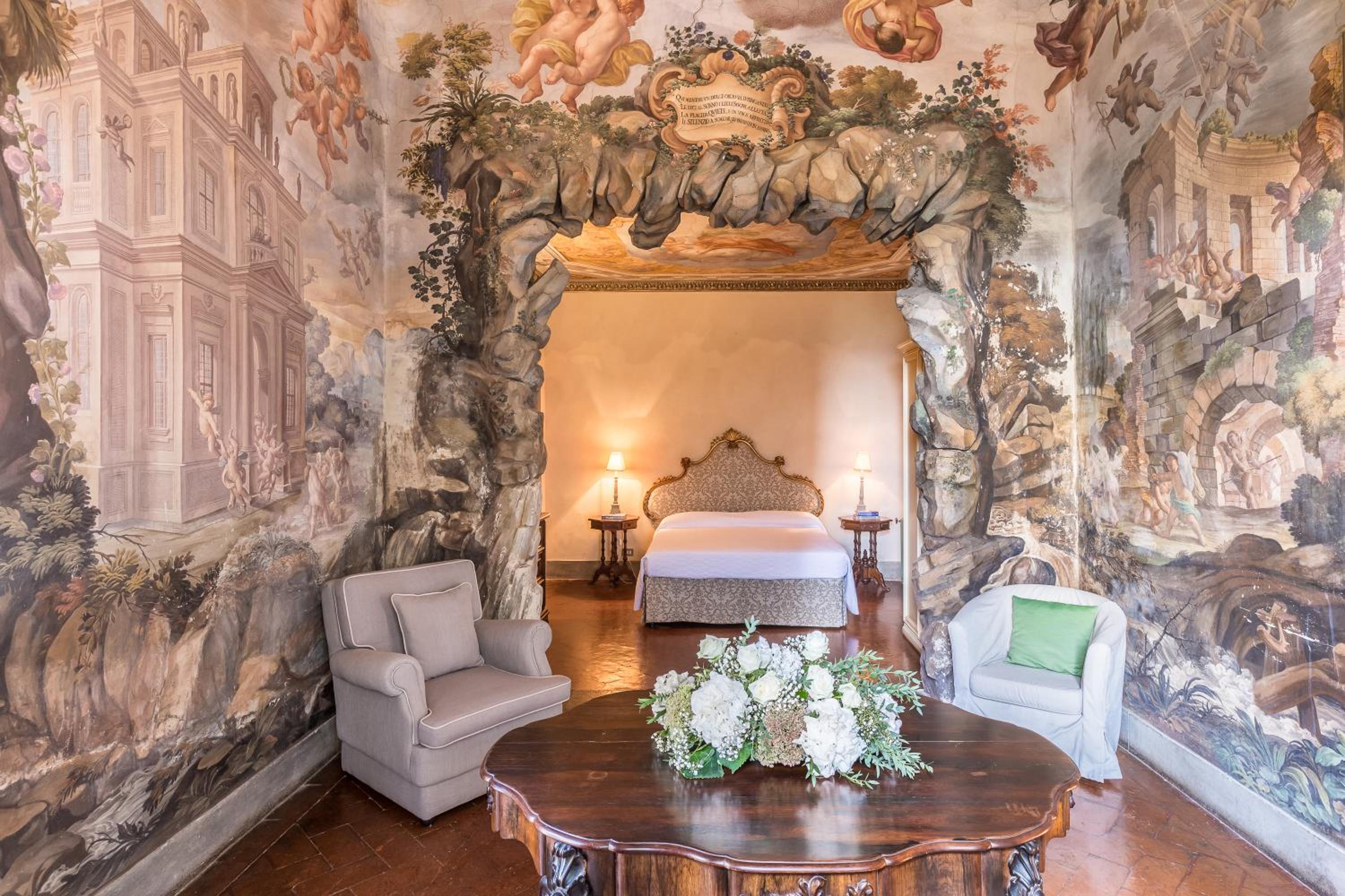 Castello di Montegufoni by PosarelliVillas