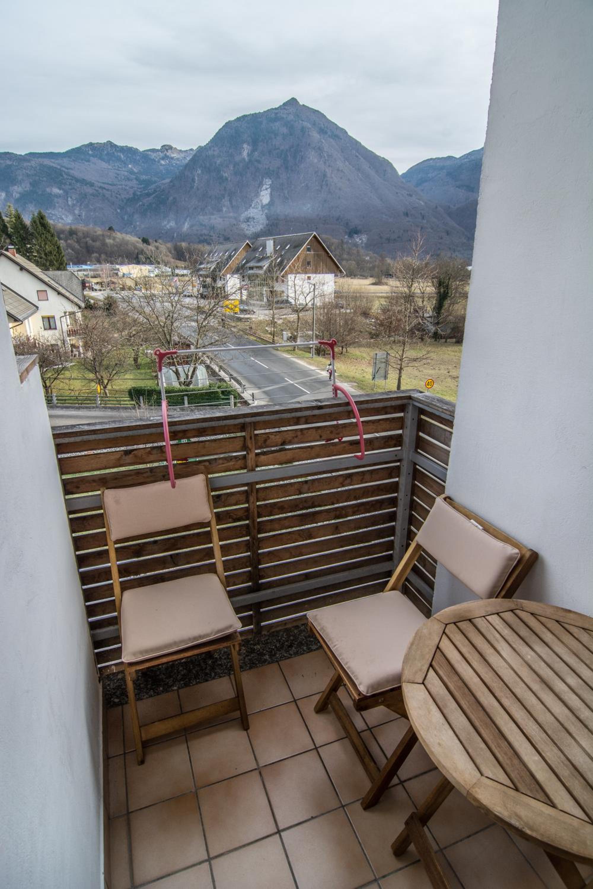 Apartments Skok with rafting and free parking view 4