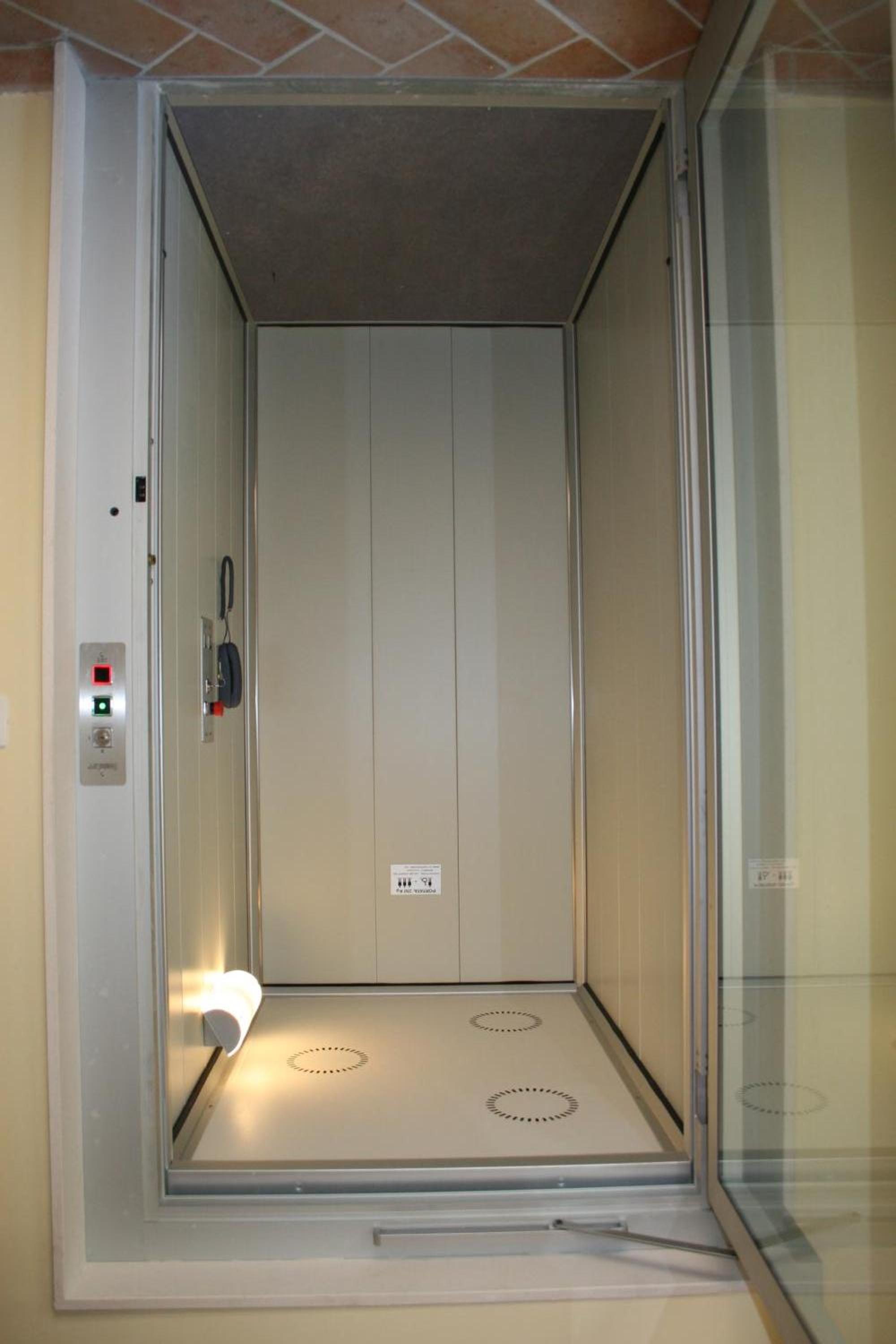 Photo 48