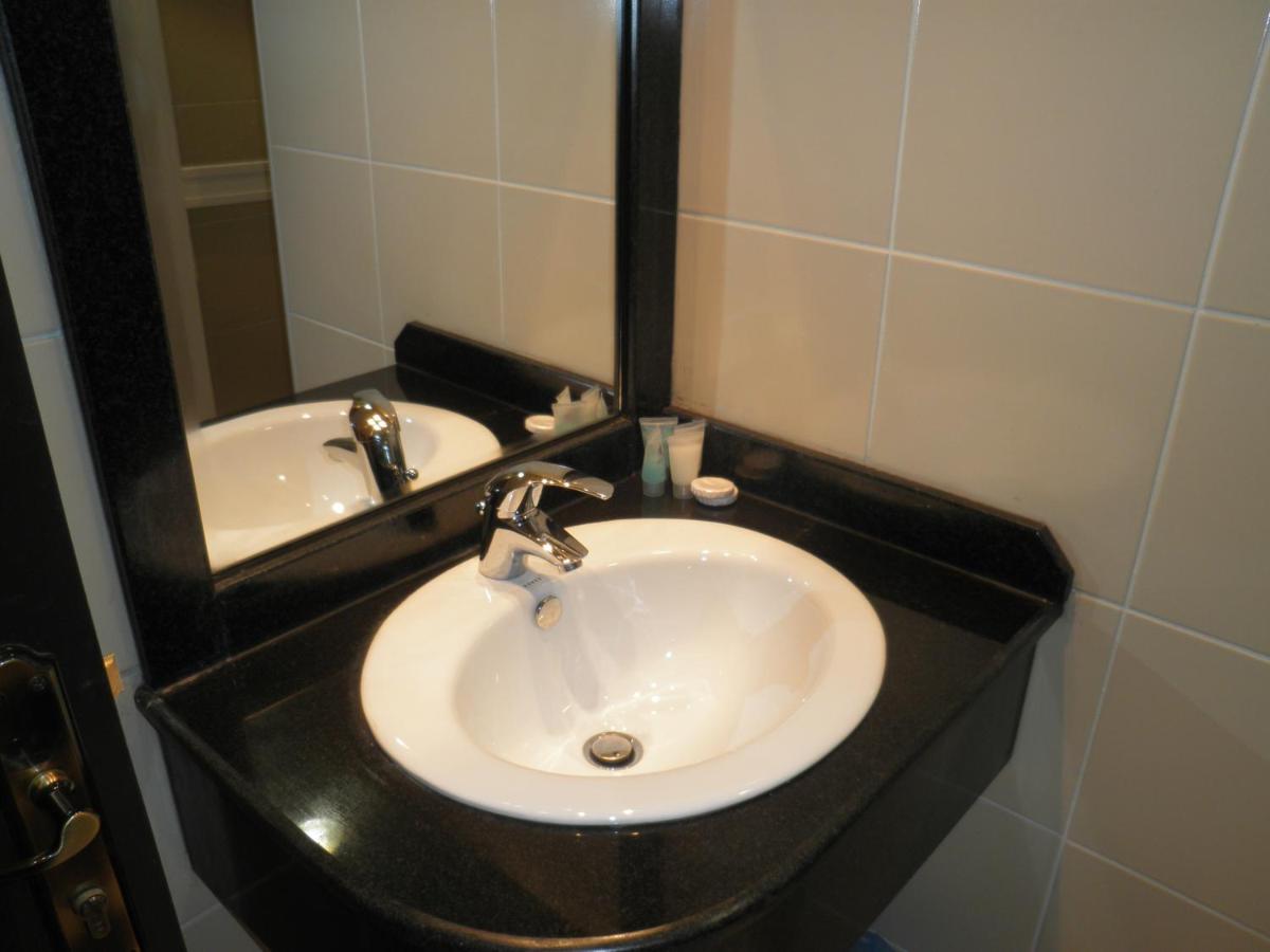 Marina Royal Hotel Suites, photo 16