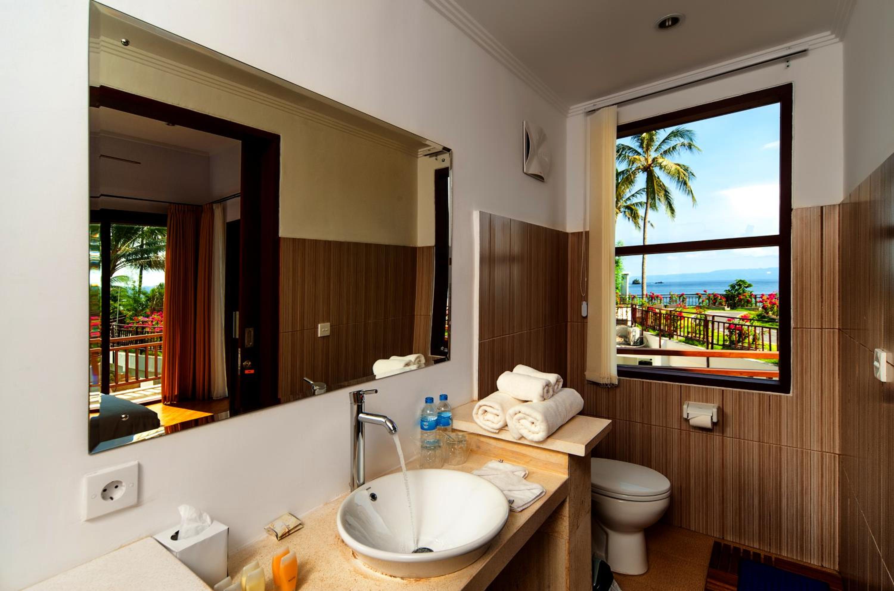 Orlowsky Discovery Candidasa Hotel
