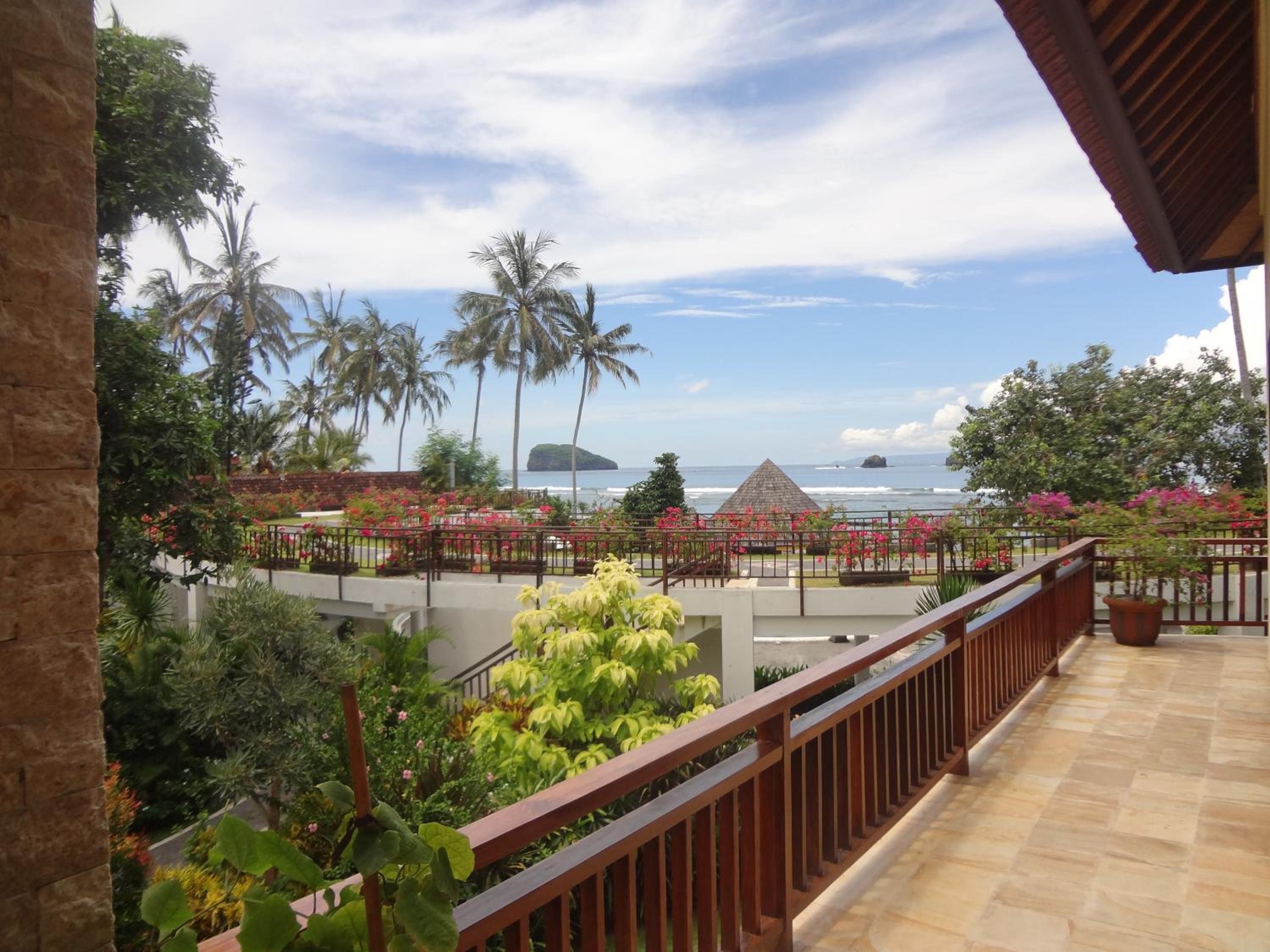 Orlowsky Discovery Candidasa Hotel