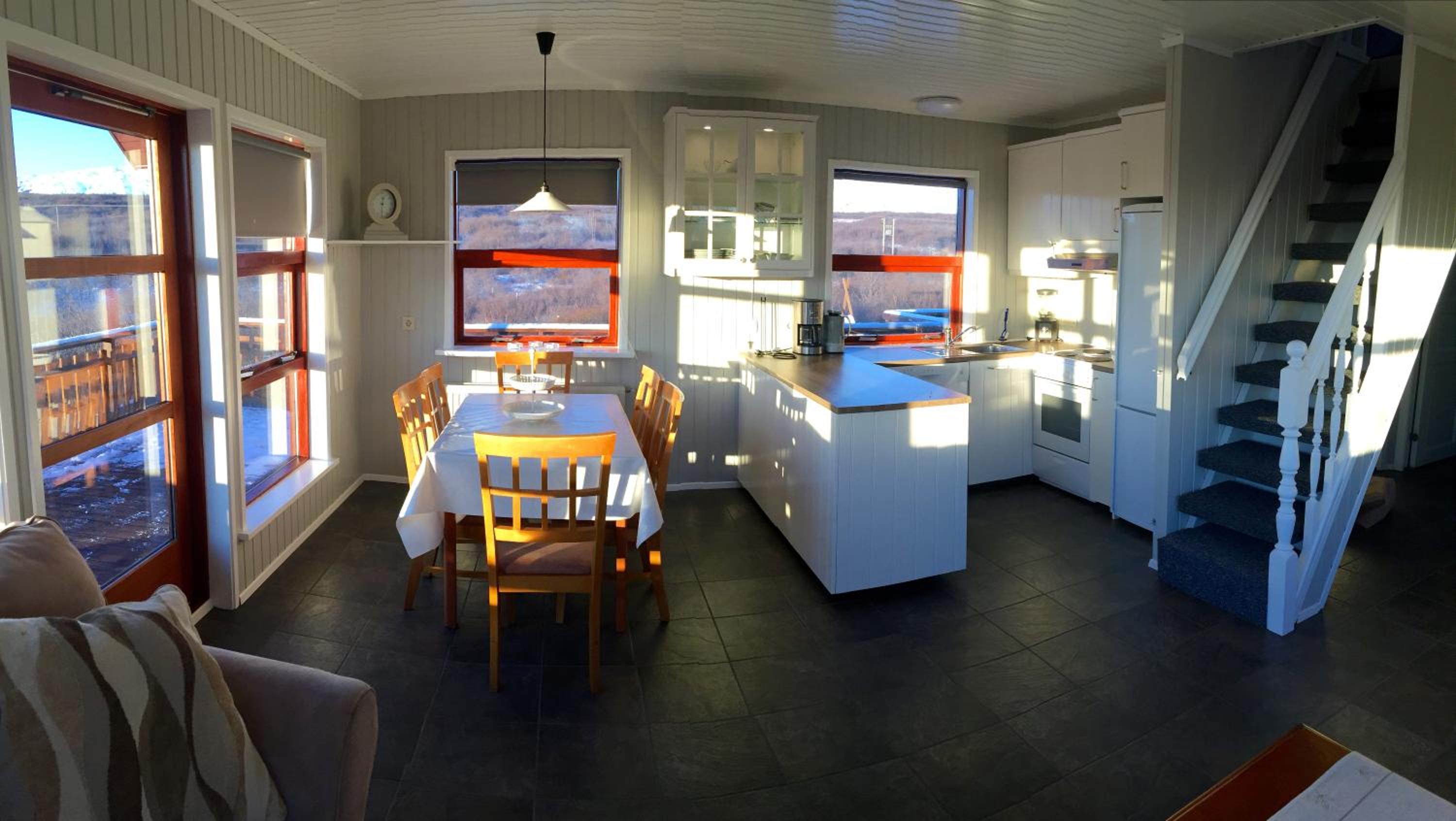 Brekkugisting Villa