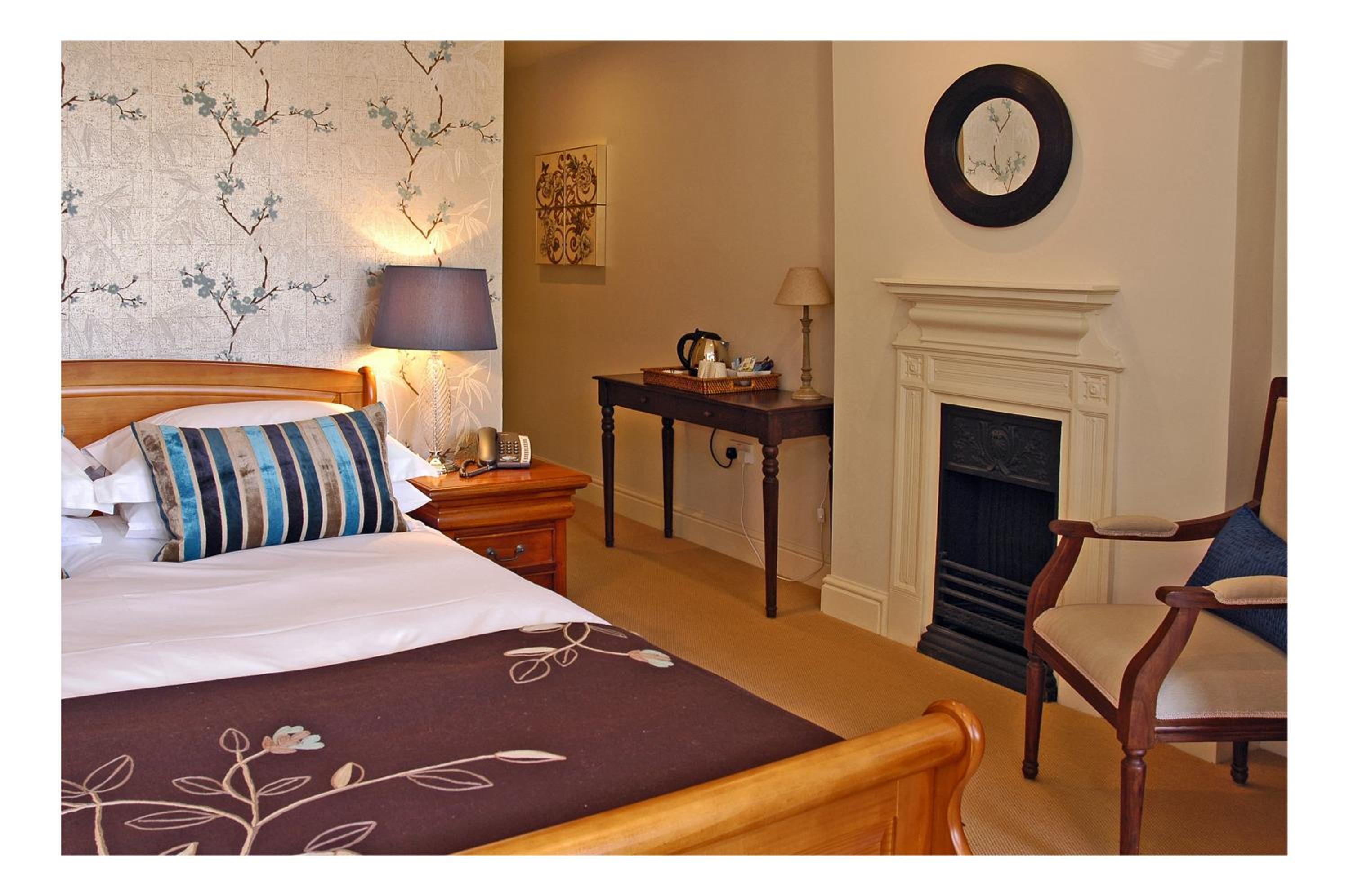 Sherborne Vacations - The Kings Arms - Property Image 24