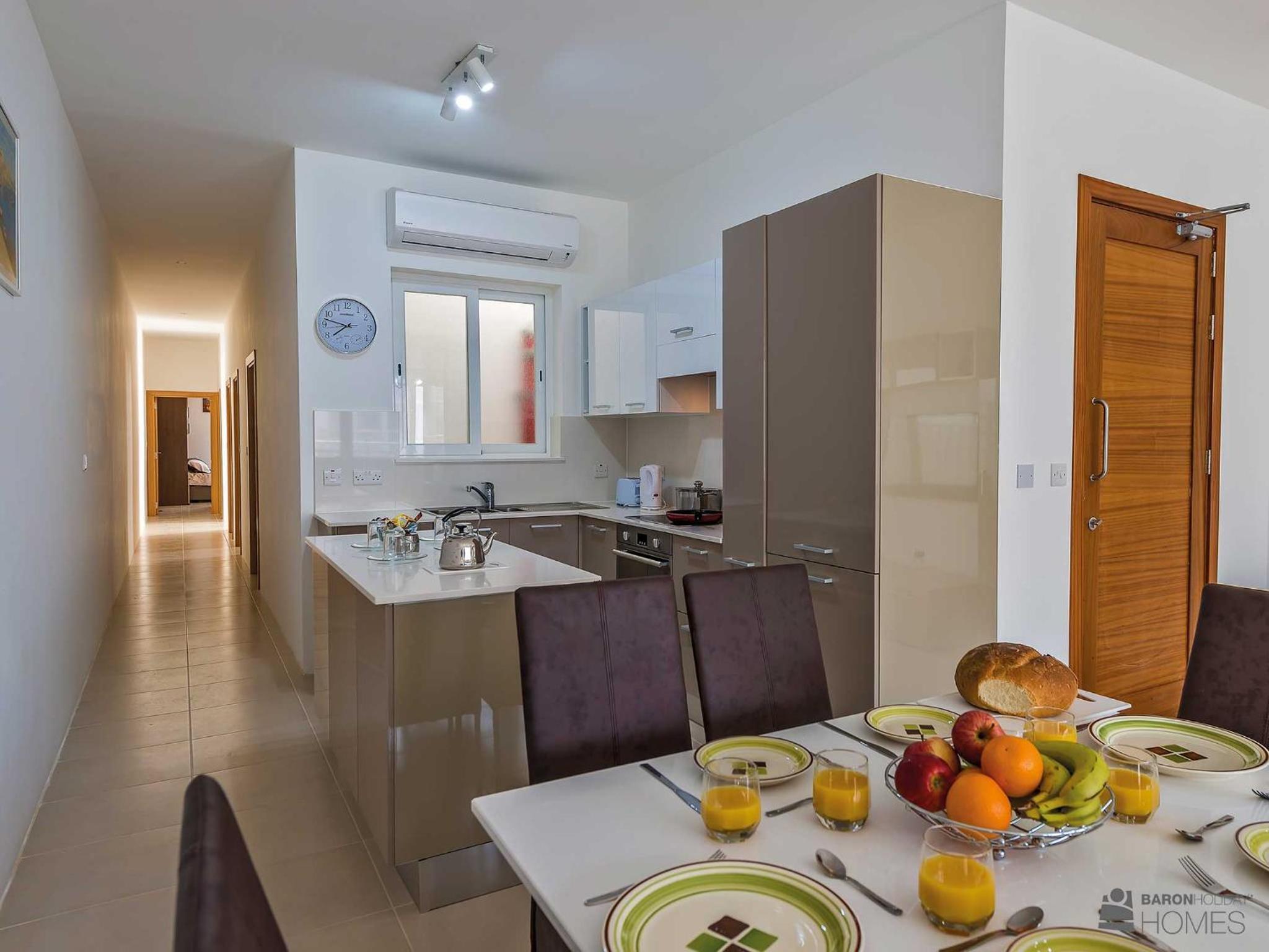 Hillock Residence Apartments