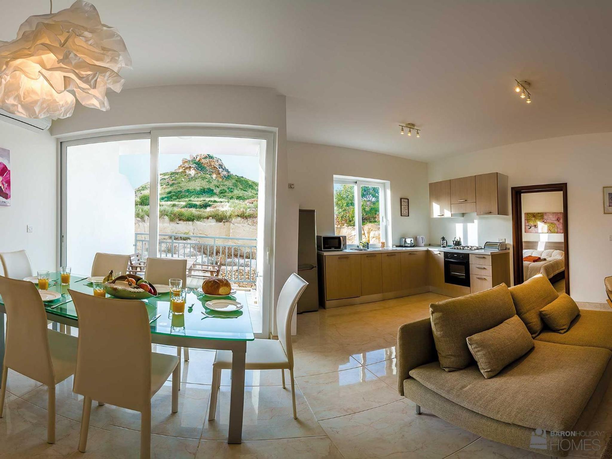 Hillock Residence Apartments