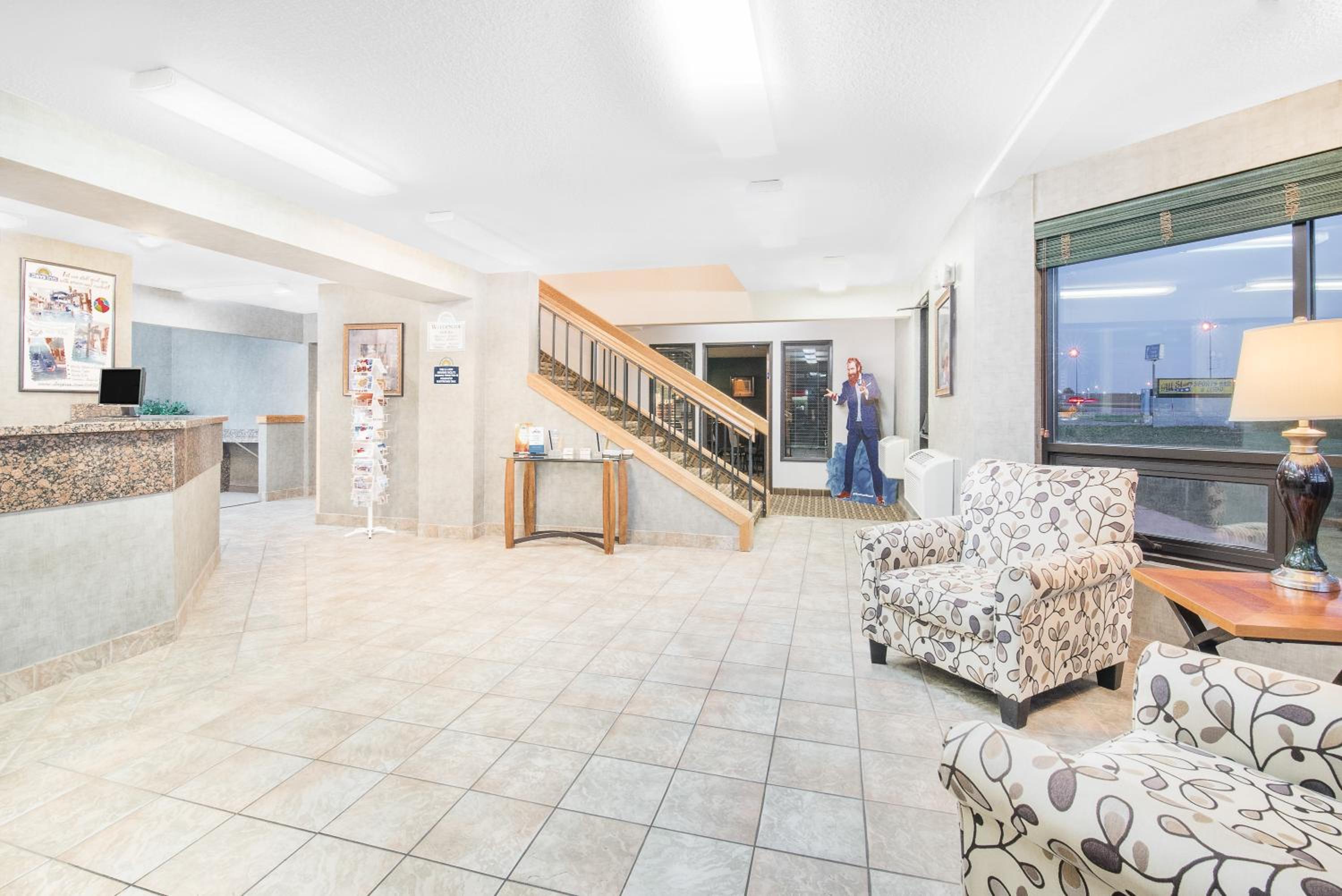 Mitchell Vacations - Days Inn by Wyndham Mitchell SD - Property Image 12