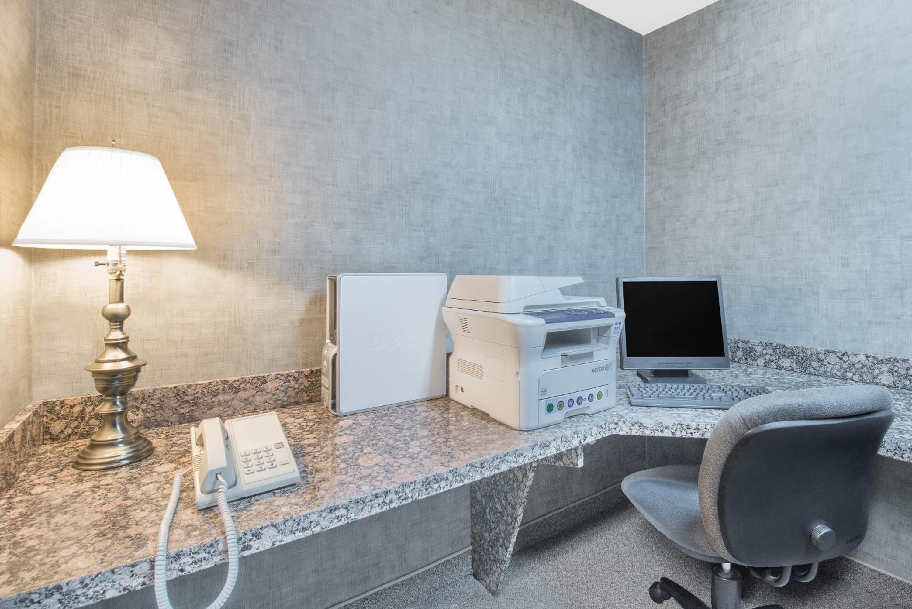 Mitchell Vacations - Days Inn by Wyndham Mitchell SD - Property Image 7