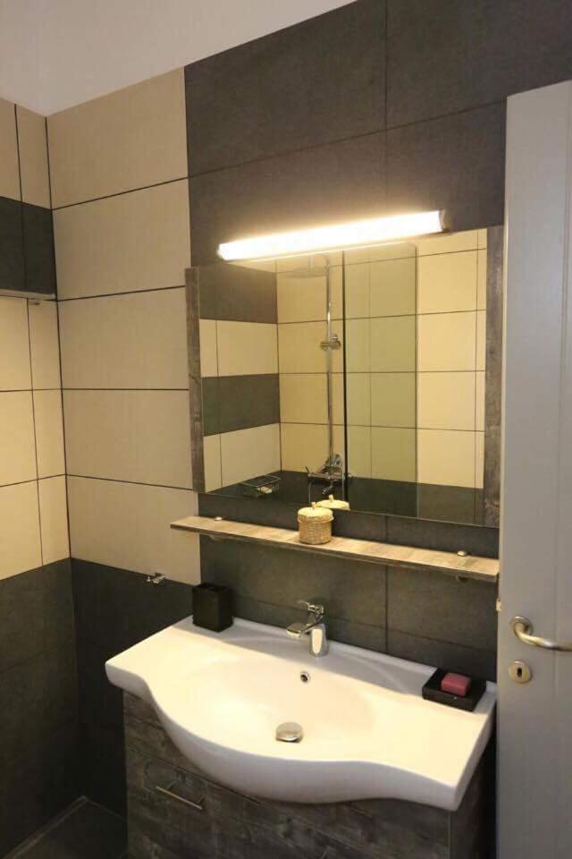 Photo 29