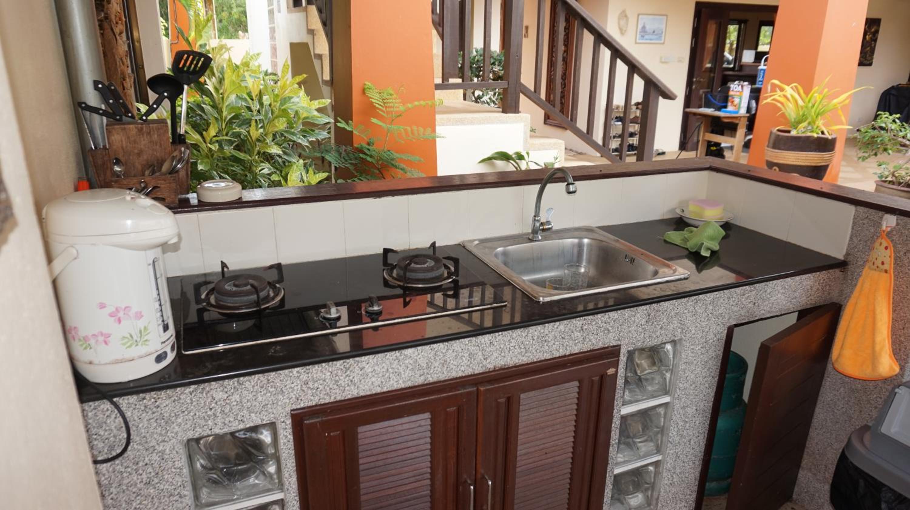 Baan Tropicana