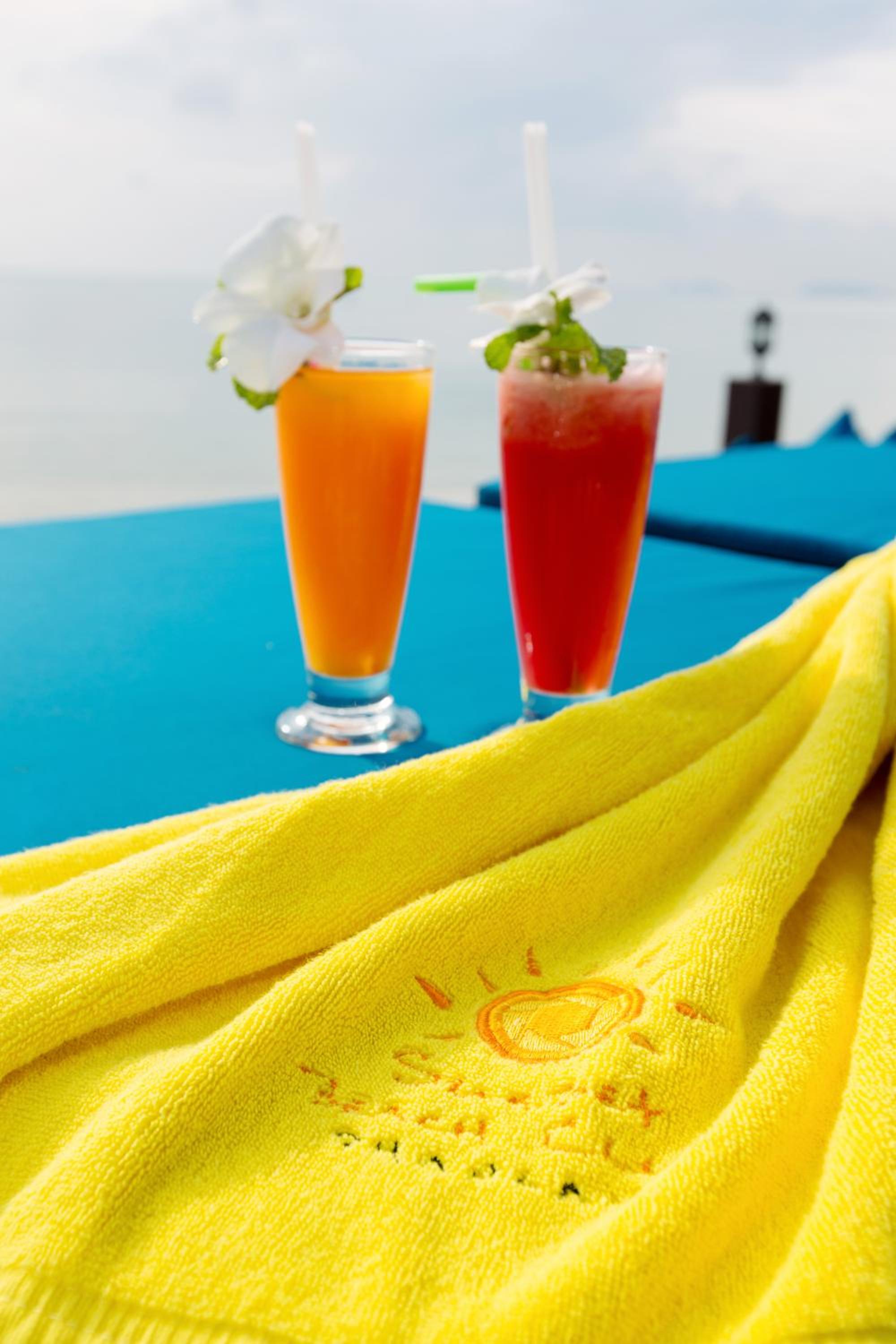Sunset Beach Hotel - Adults Only