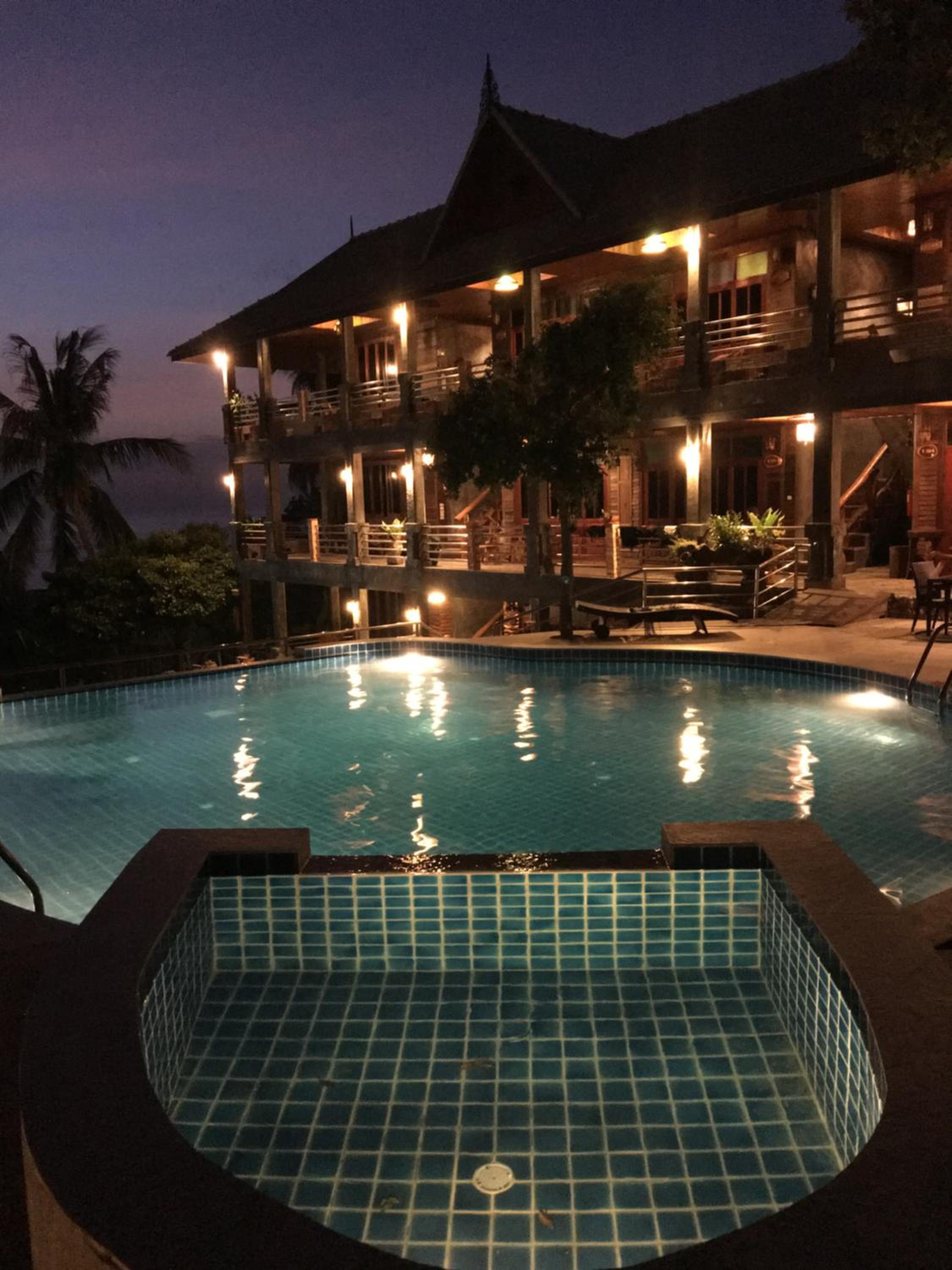 Sea Rock Resort