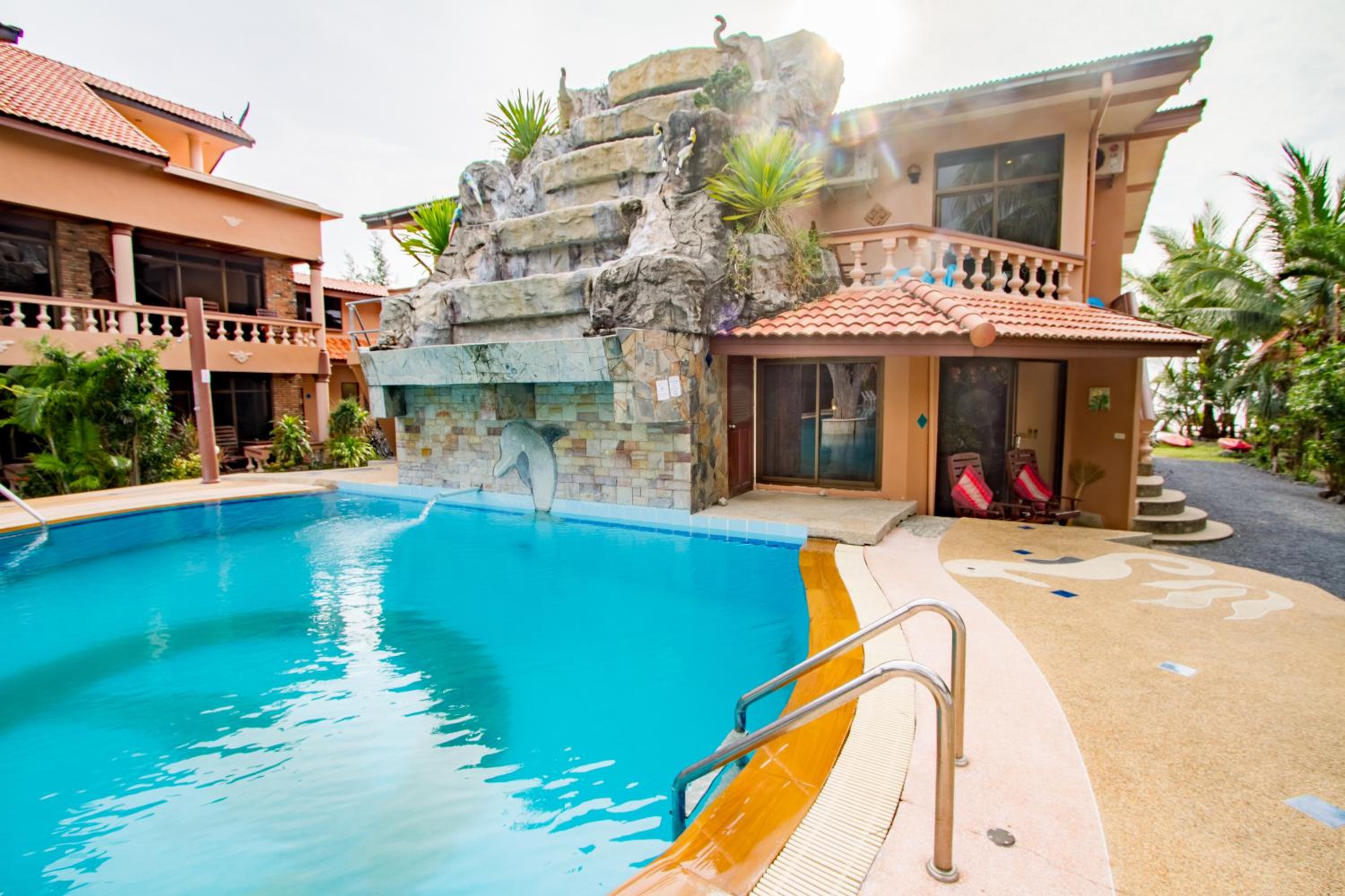 Laguna Beach Club Resort
