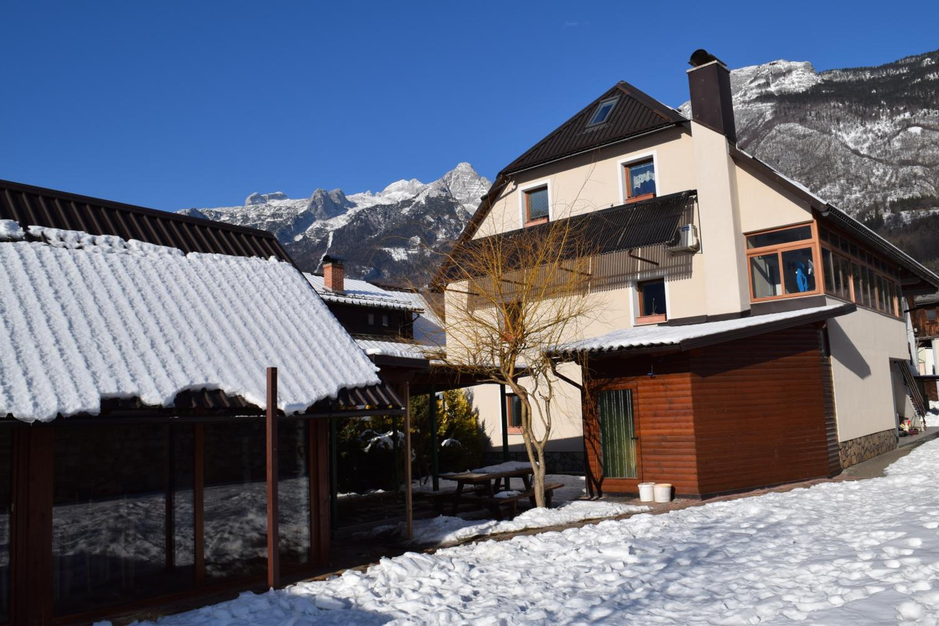 Apartments Mrakič