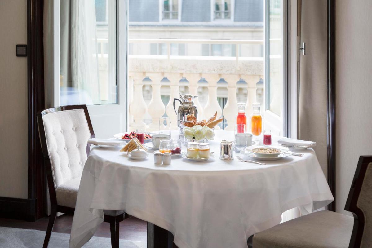 The Peninsula Paris 60