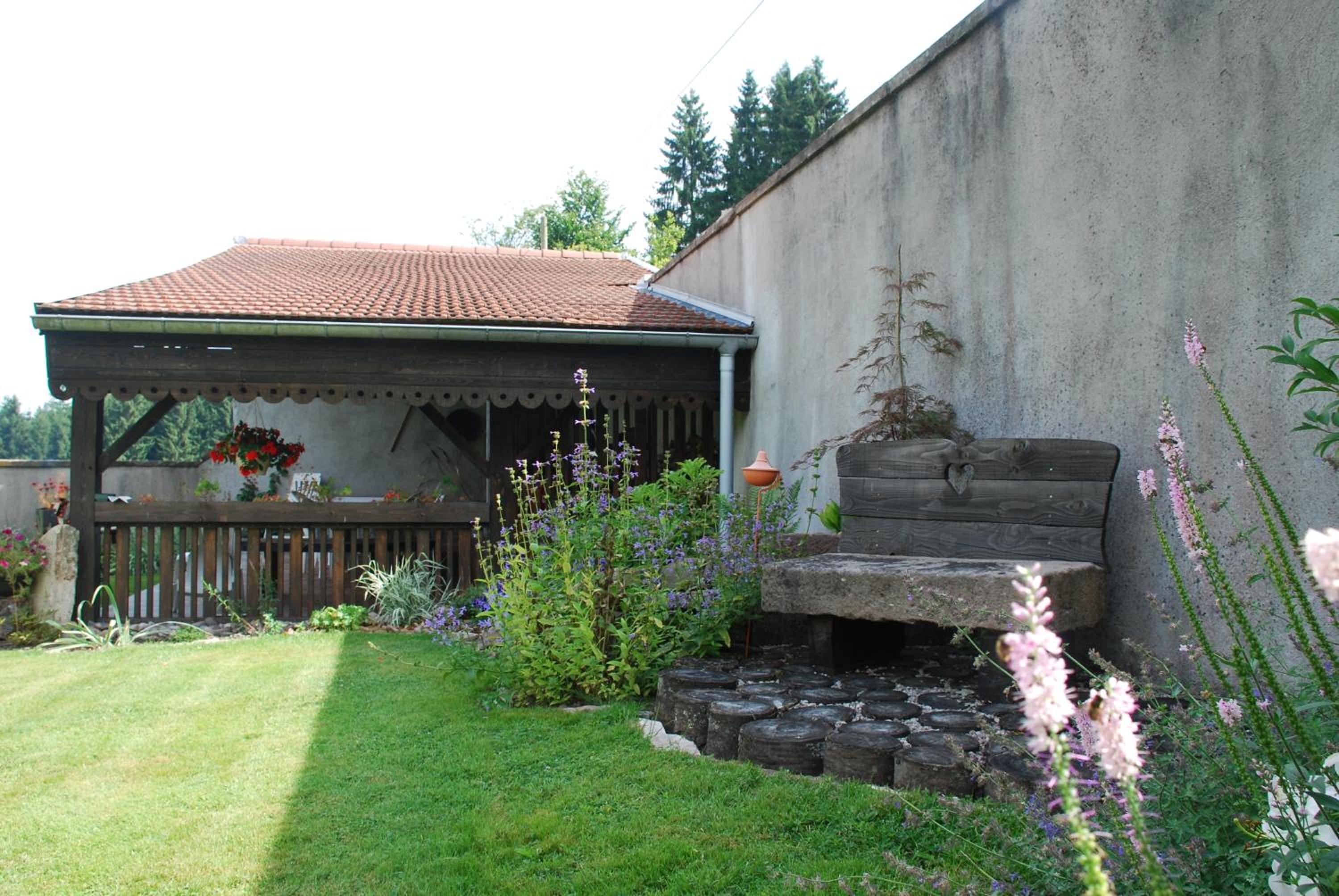 Photo 49