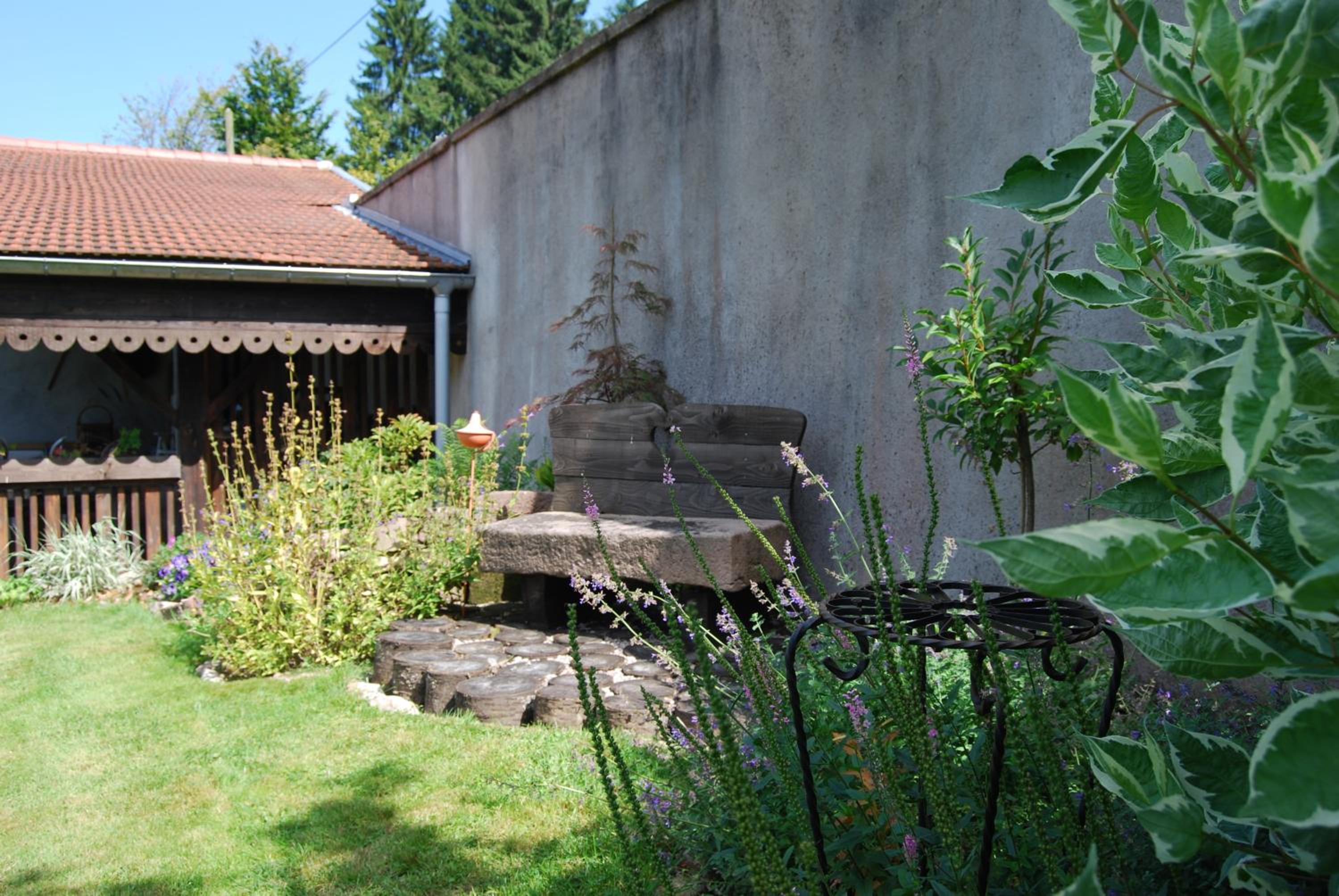 Photo 46