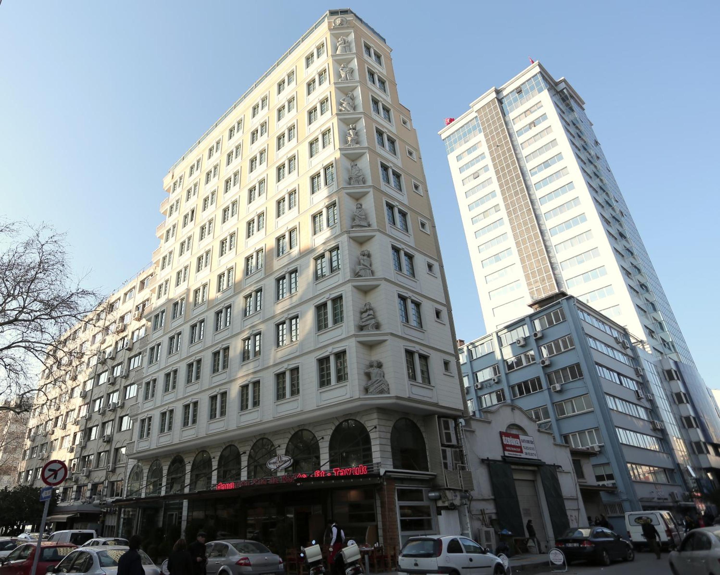 Hotel Marla becomes Marla Otel. - Image 16