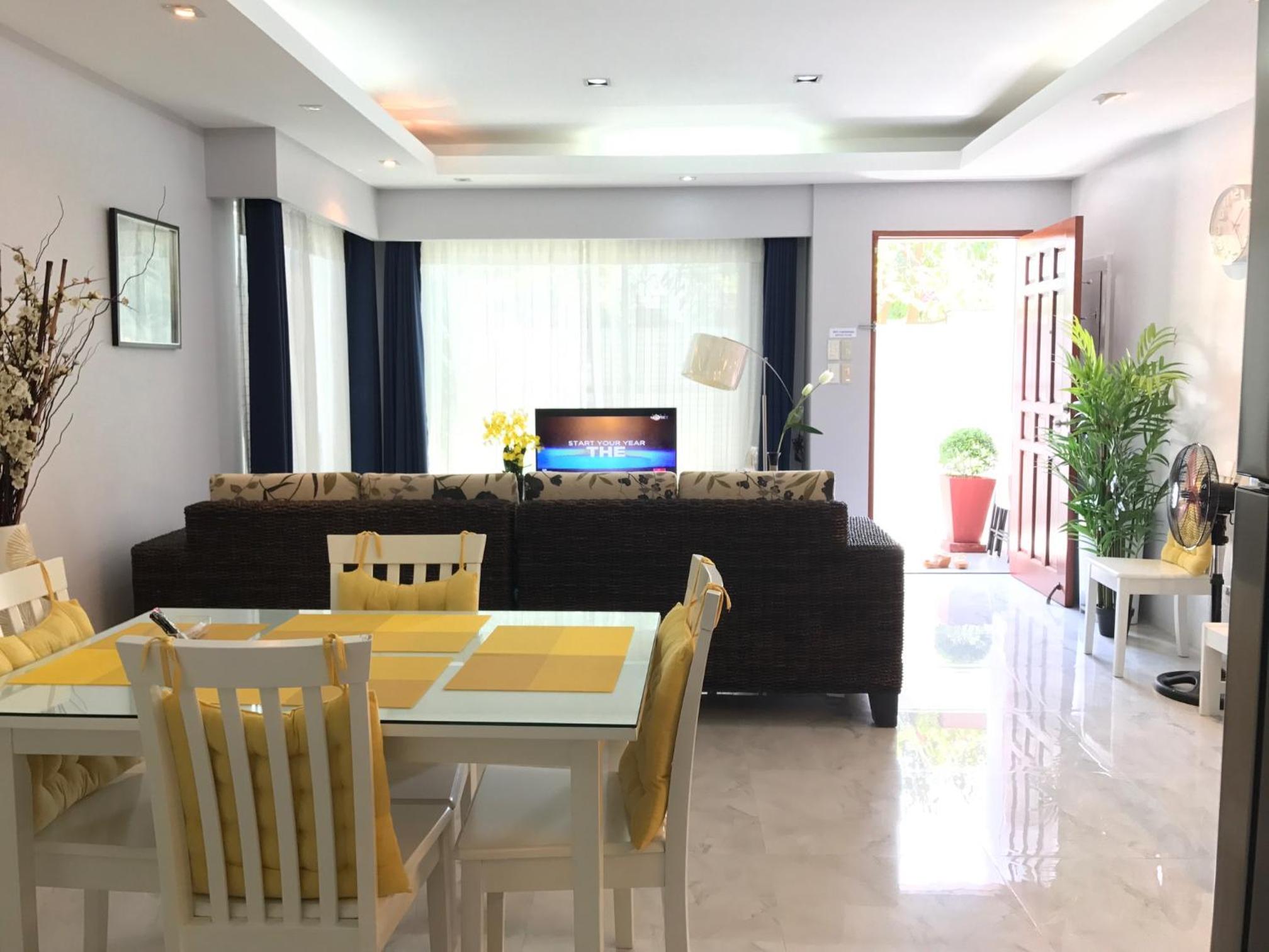 Anavada Suites - Davao City