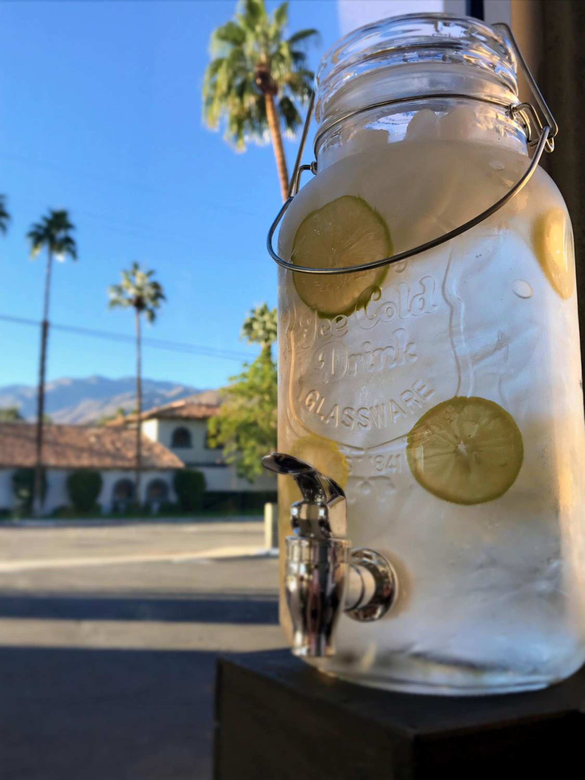 Delos Reyes Palm Springs