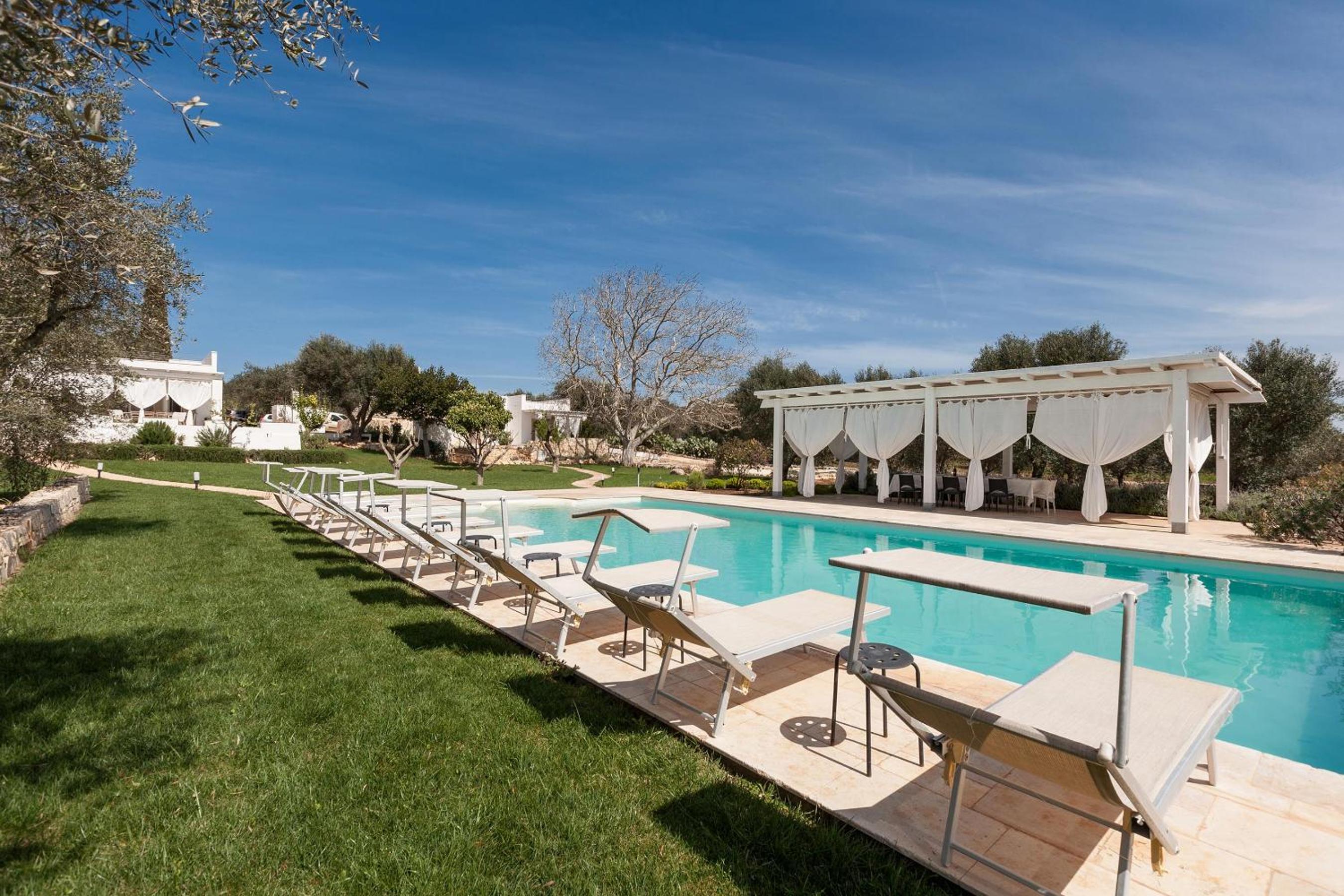 Villa Marchesini by BarbarHouse