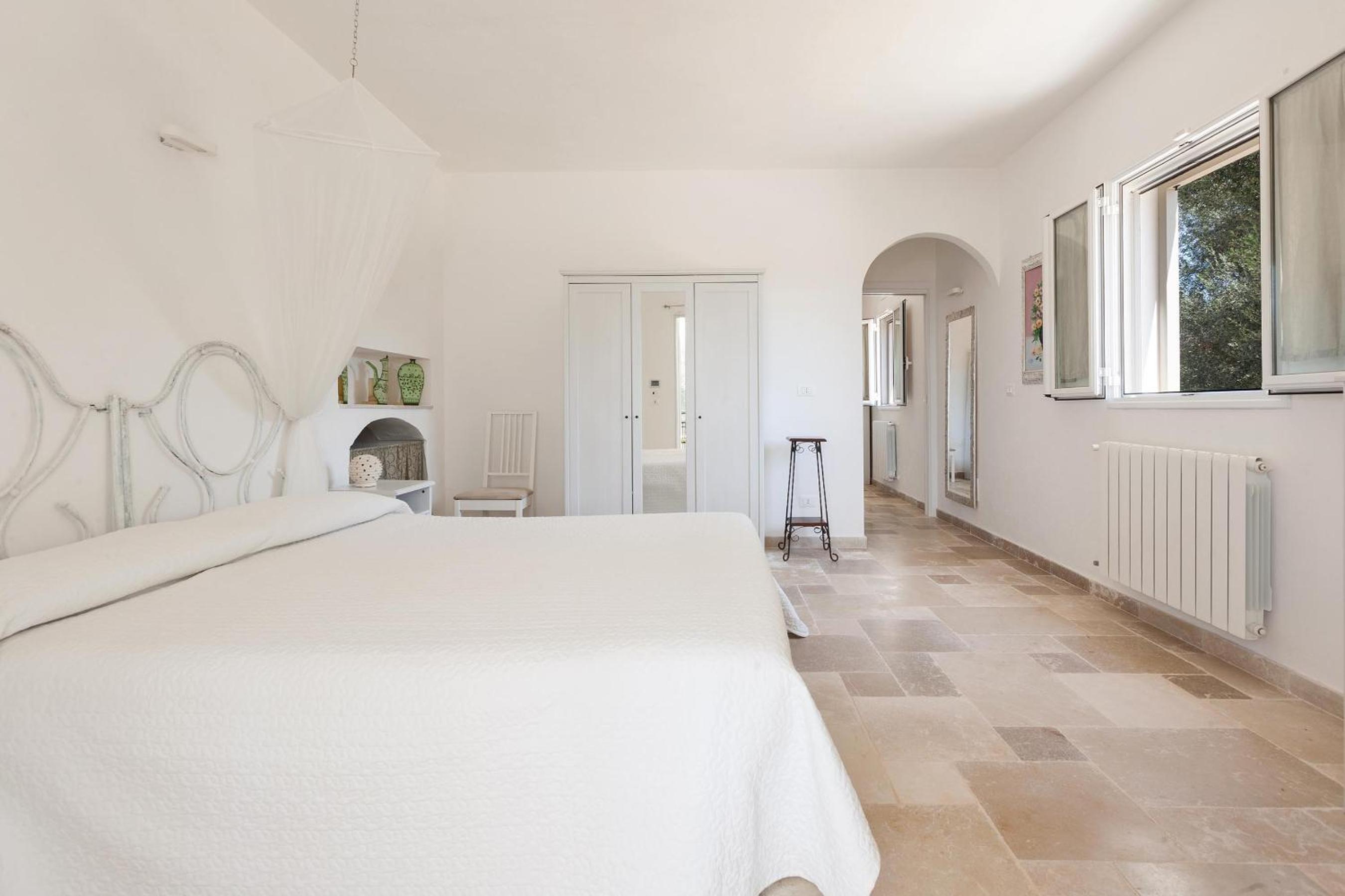Villa Marchesini by BarbarHouse