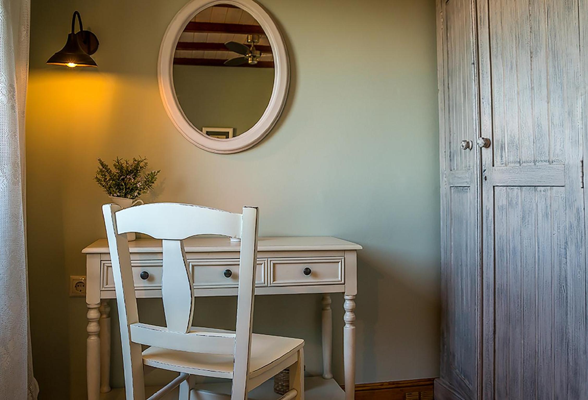 Castelli Cottage