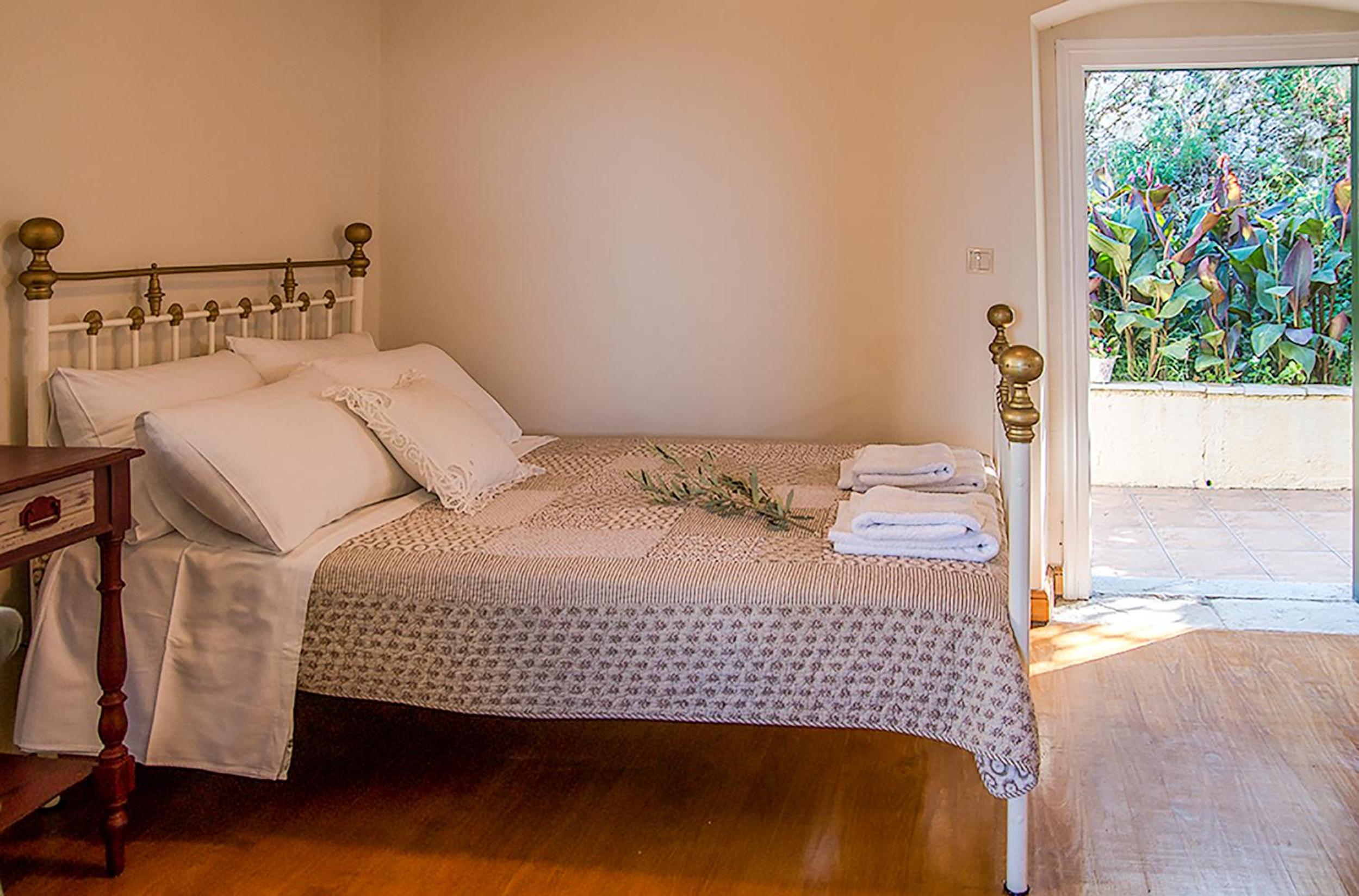 Castelli Cottage
