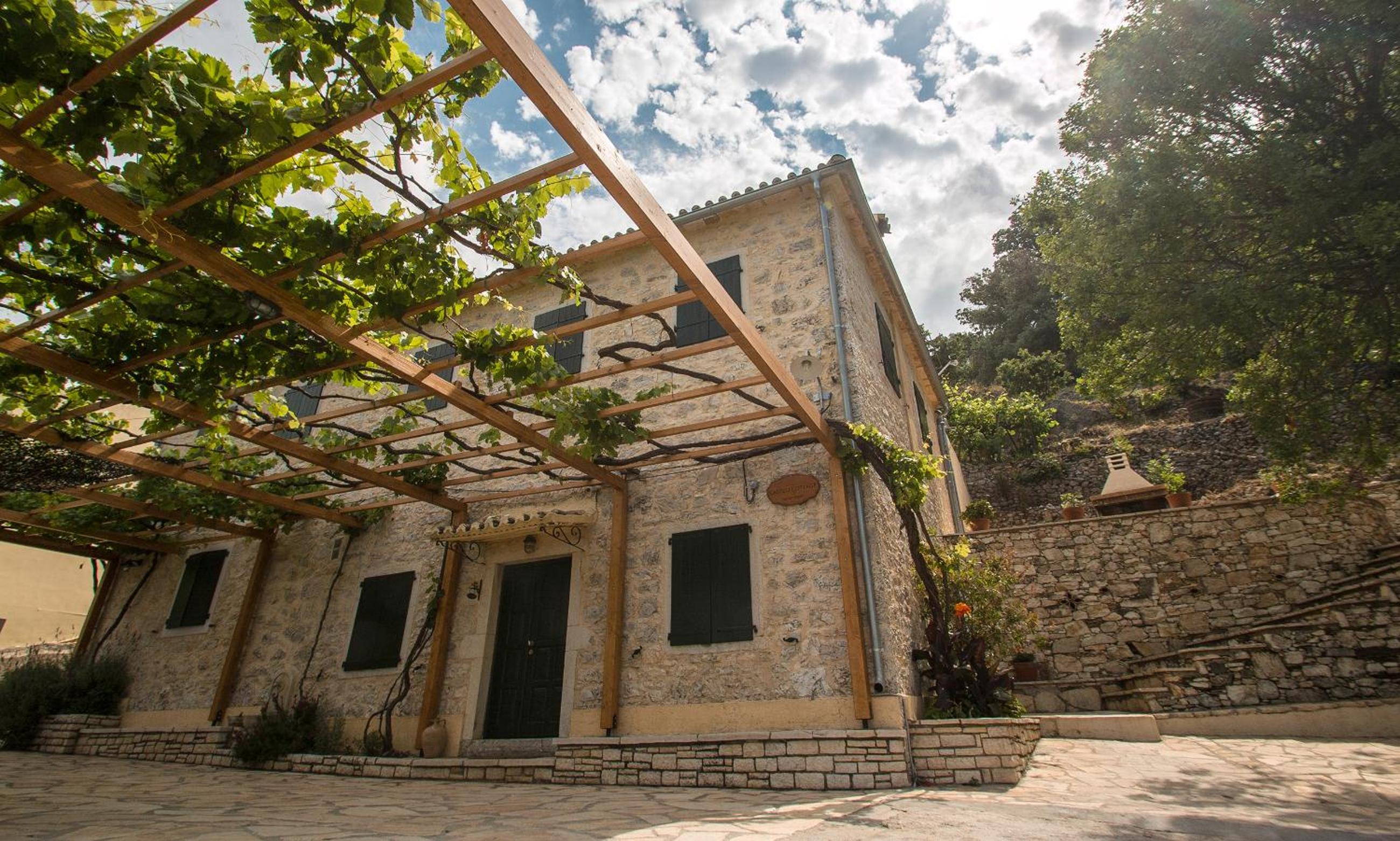 Castelli Cottage