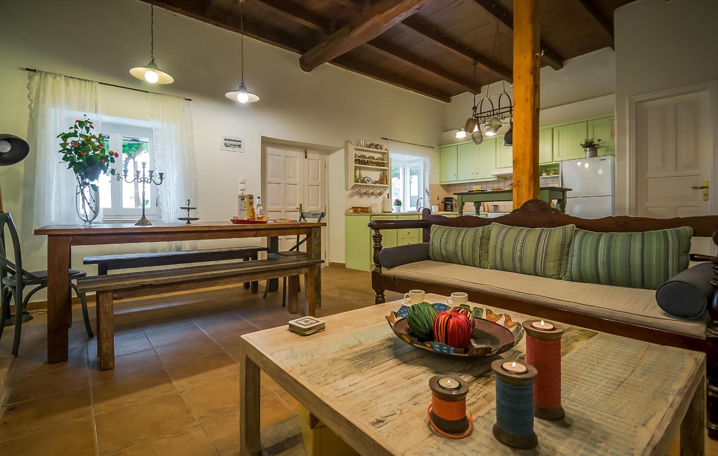 Castelli Cottage