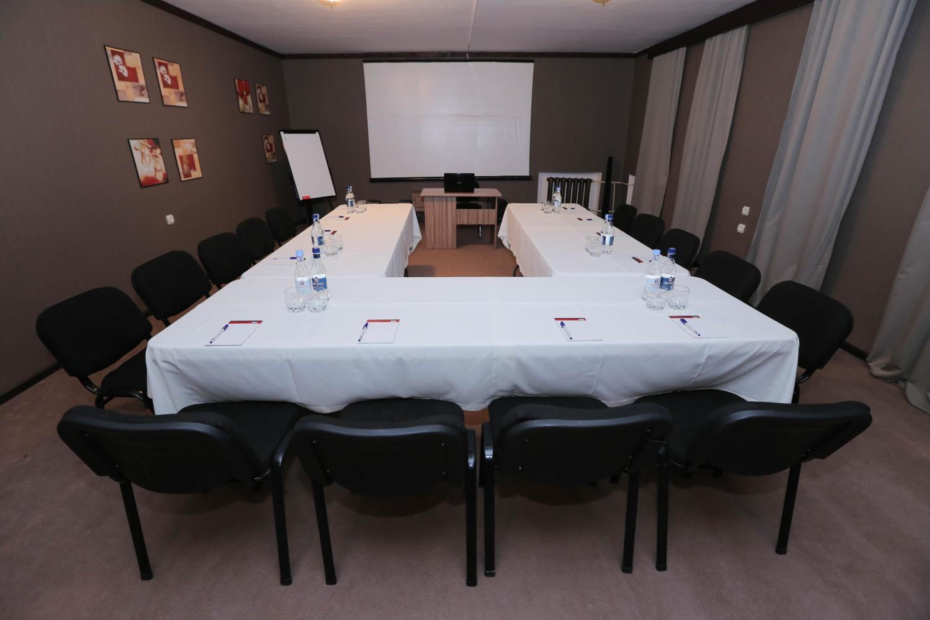 meeting & event spaces