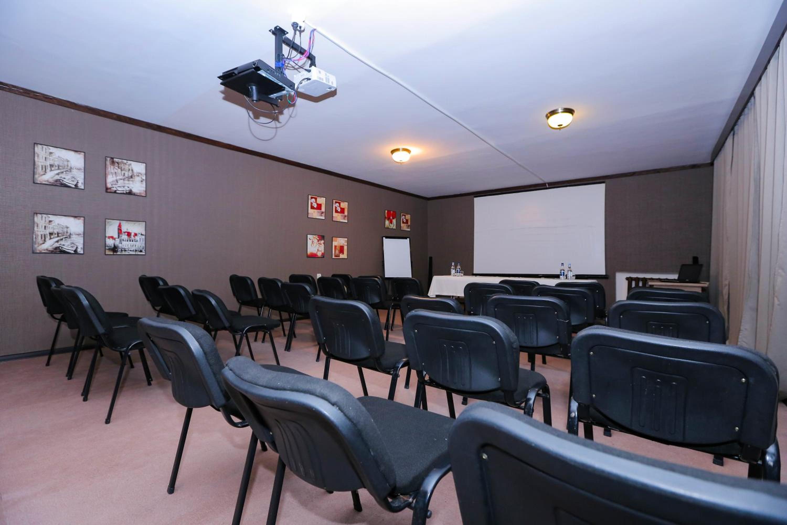 meeting & event spaces