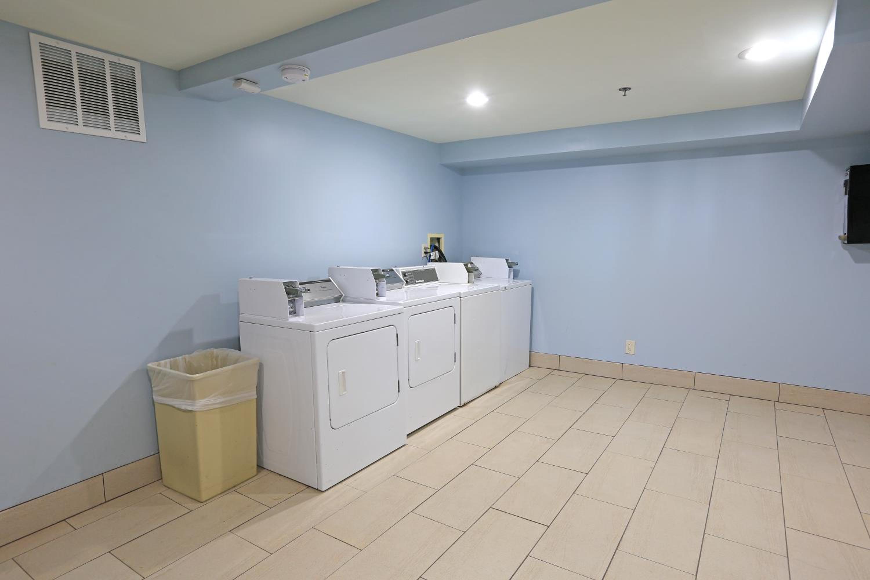 Wyndham Garden Kenosha Harborside - Property Image 32